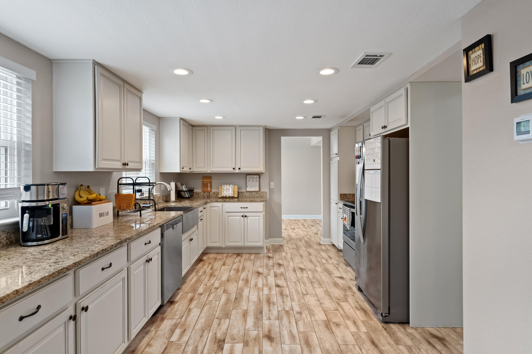 CHATEAU PRES DE LA MER - Residential