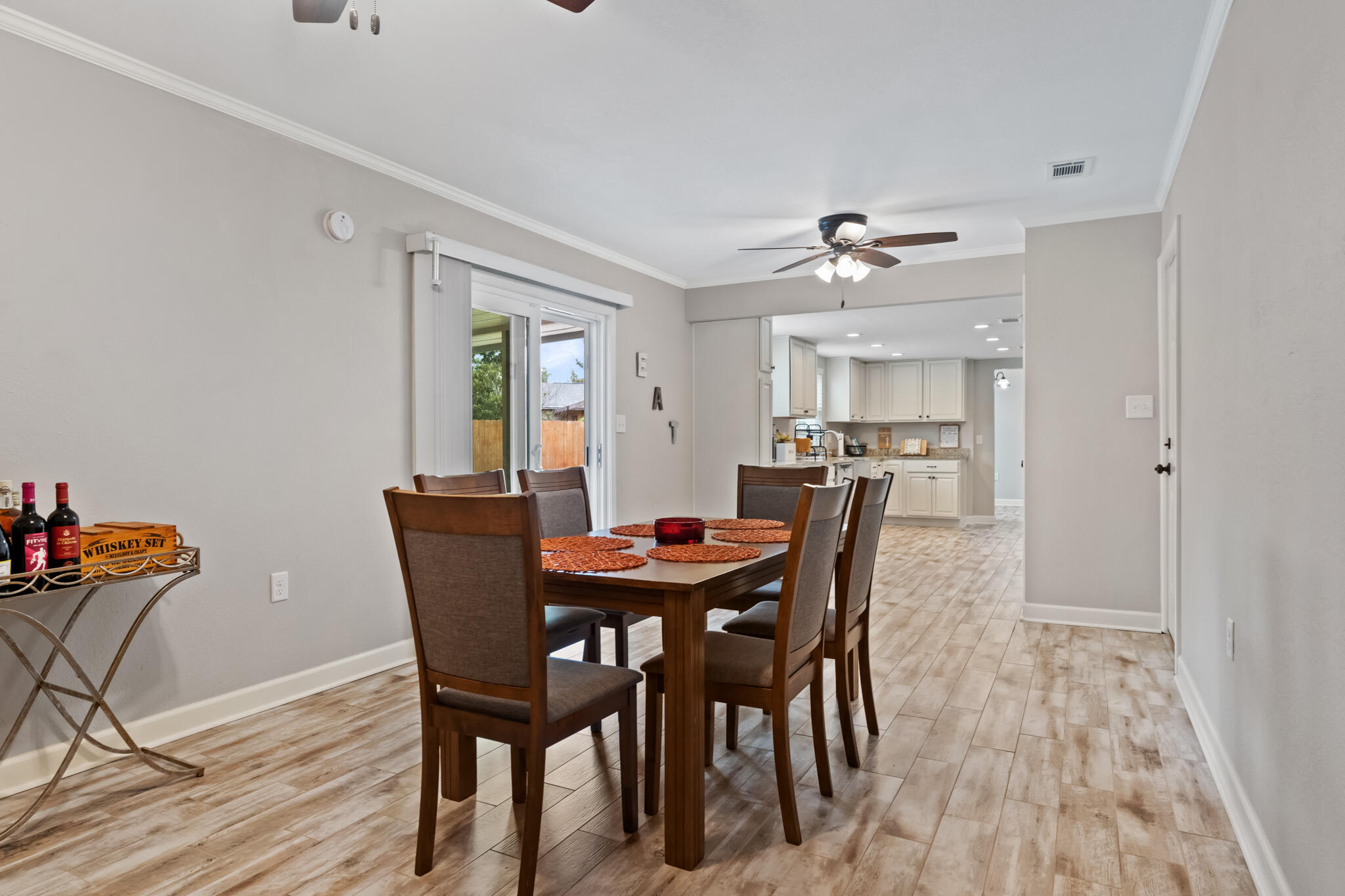 CHATEAU PRES DE LA MER - Residential