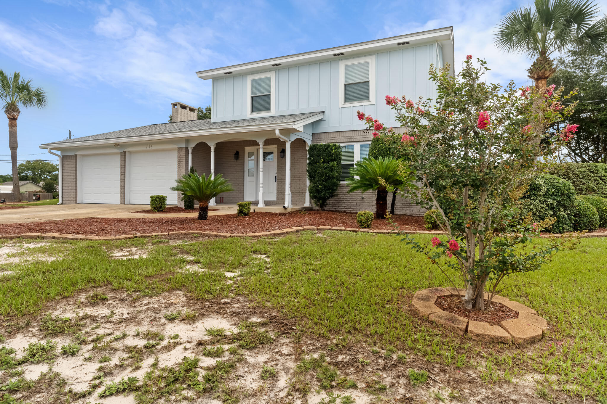 CHATEAU PRES DE LA MER - Residential