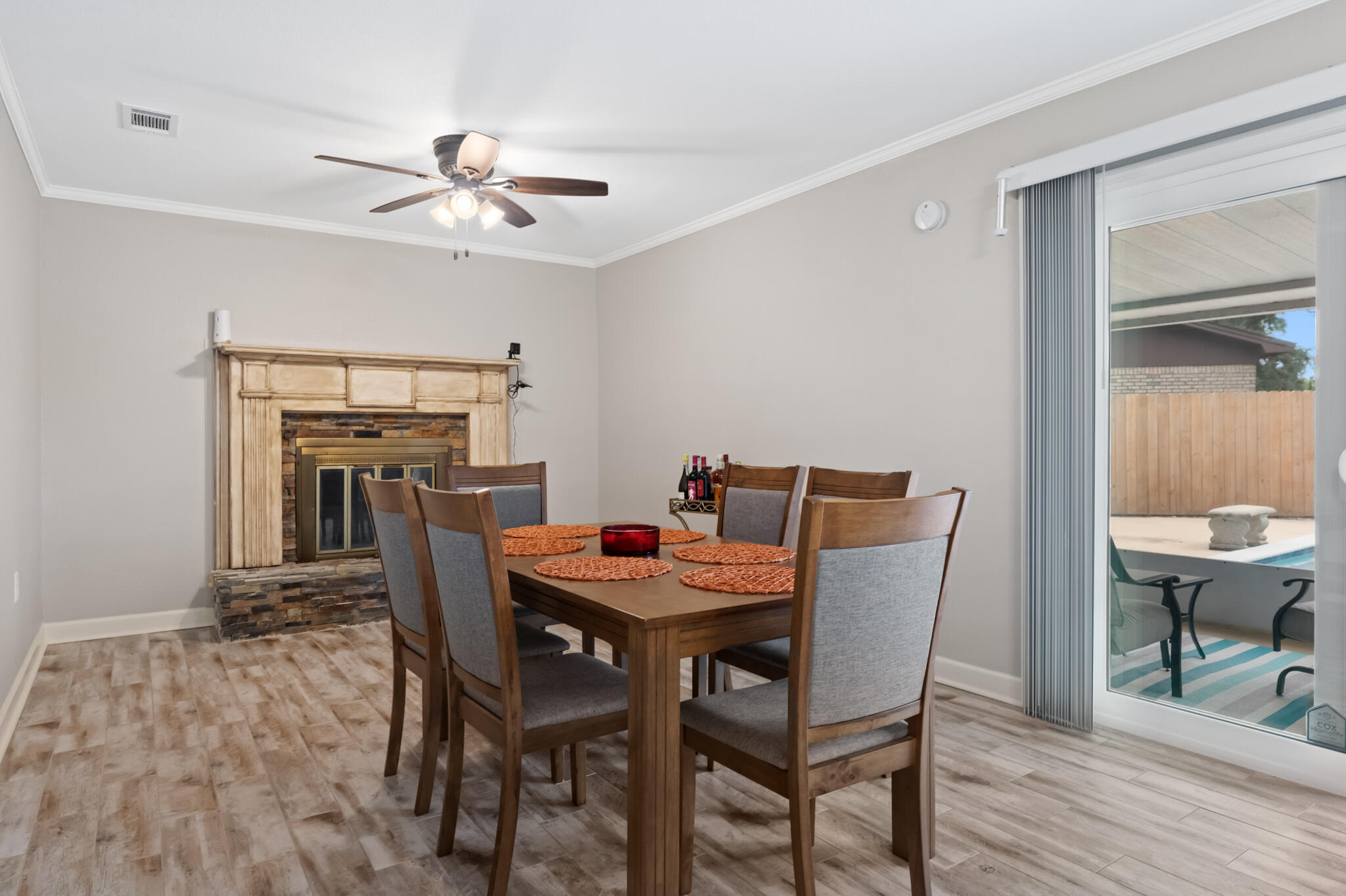 CHATEAU PRES DE LA MER - Residential