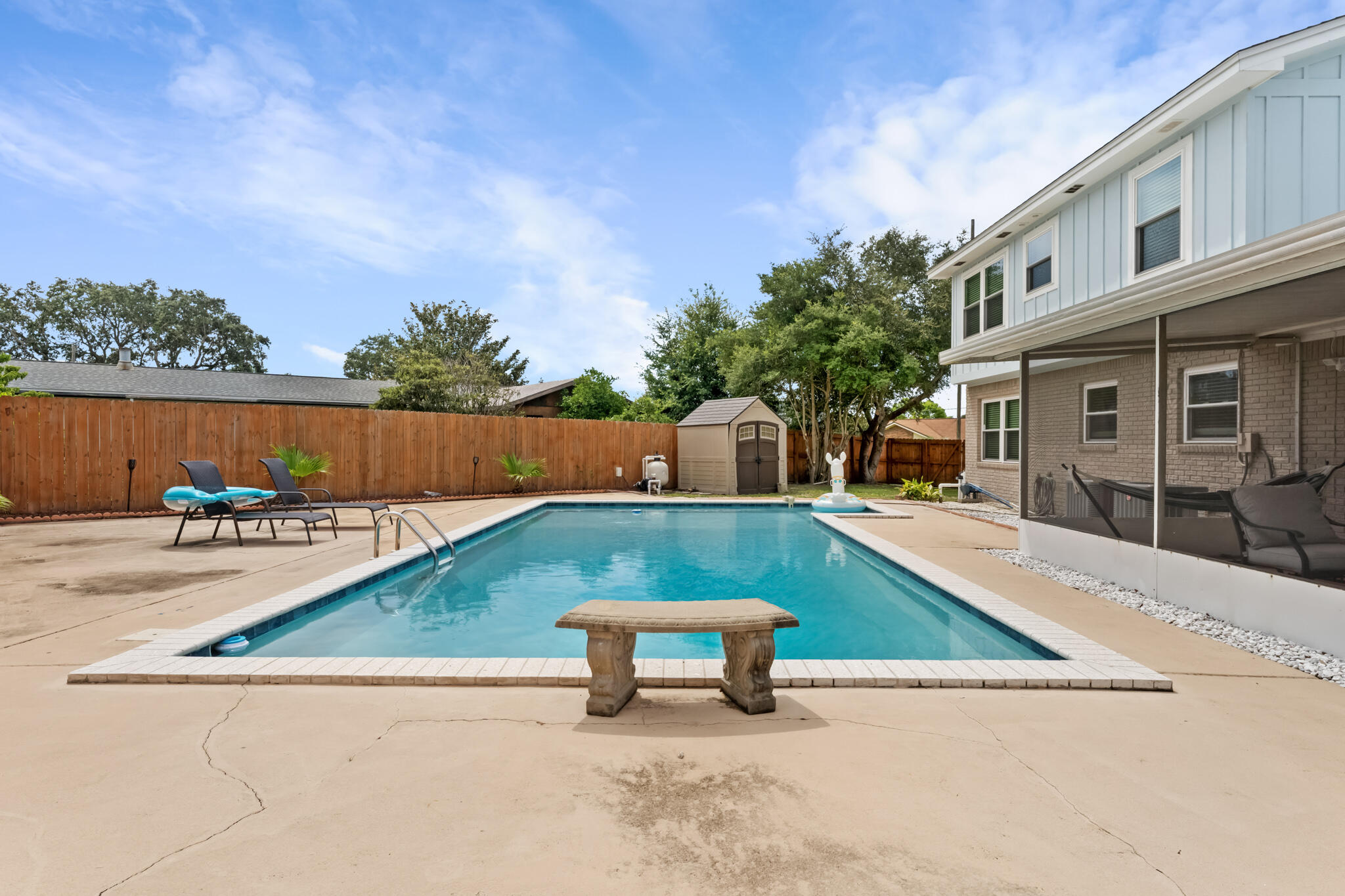 CHATEAU PRES DE LA MER - Residential