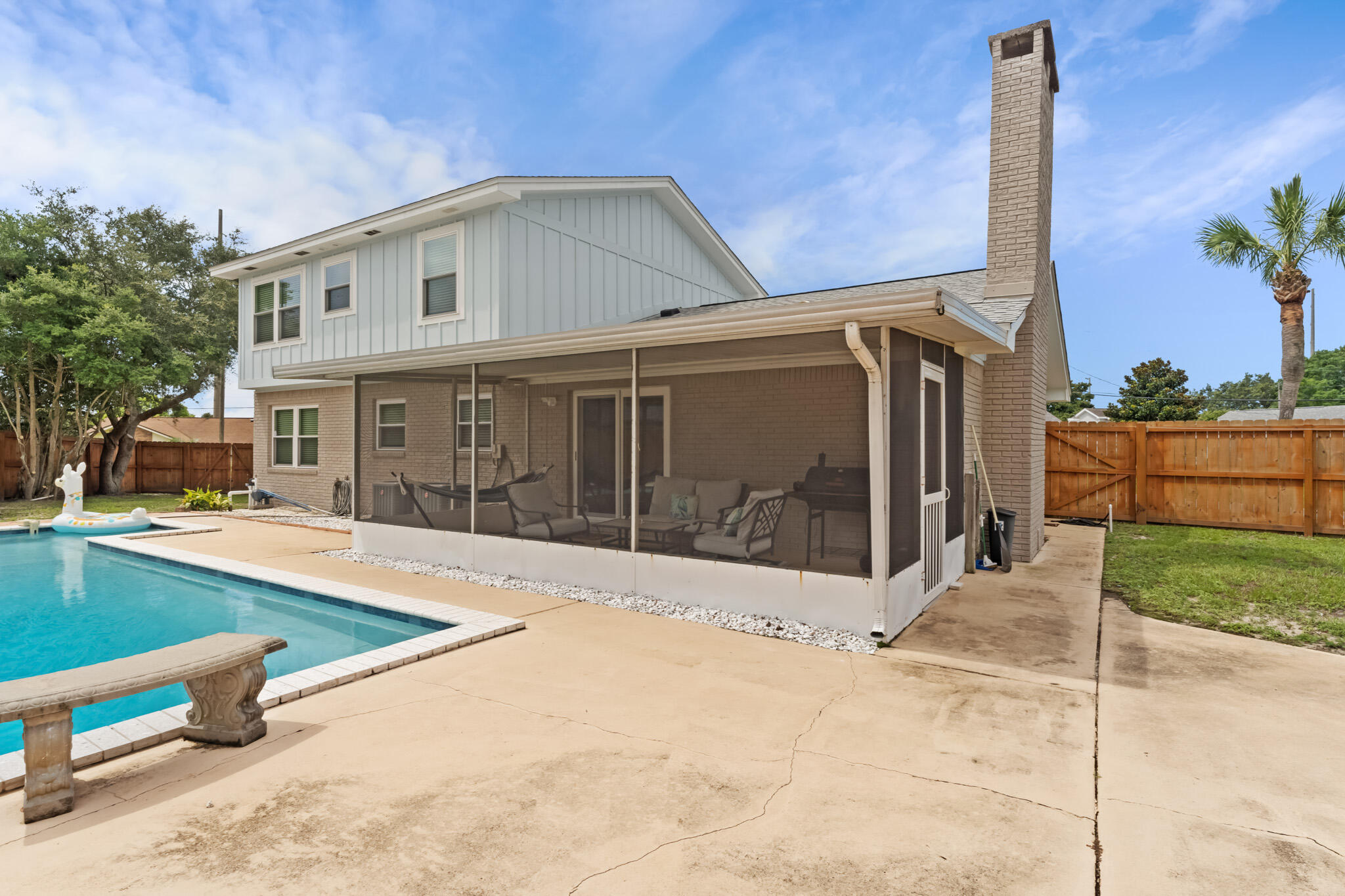 CHATEAU PRES DE LA MER - Residential