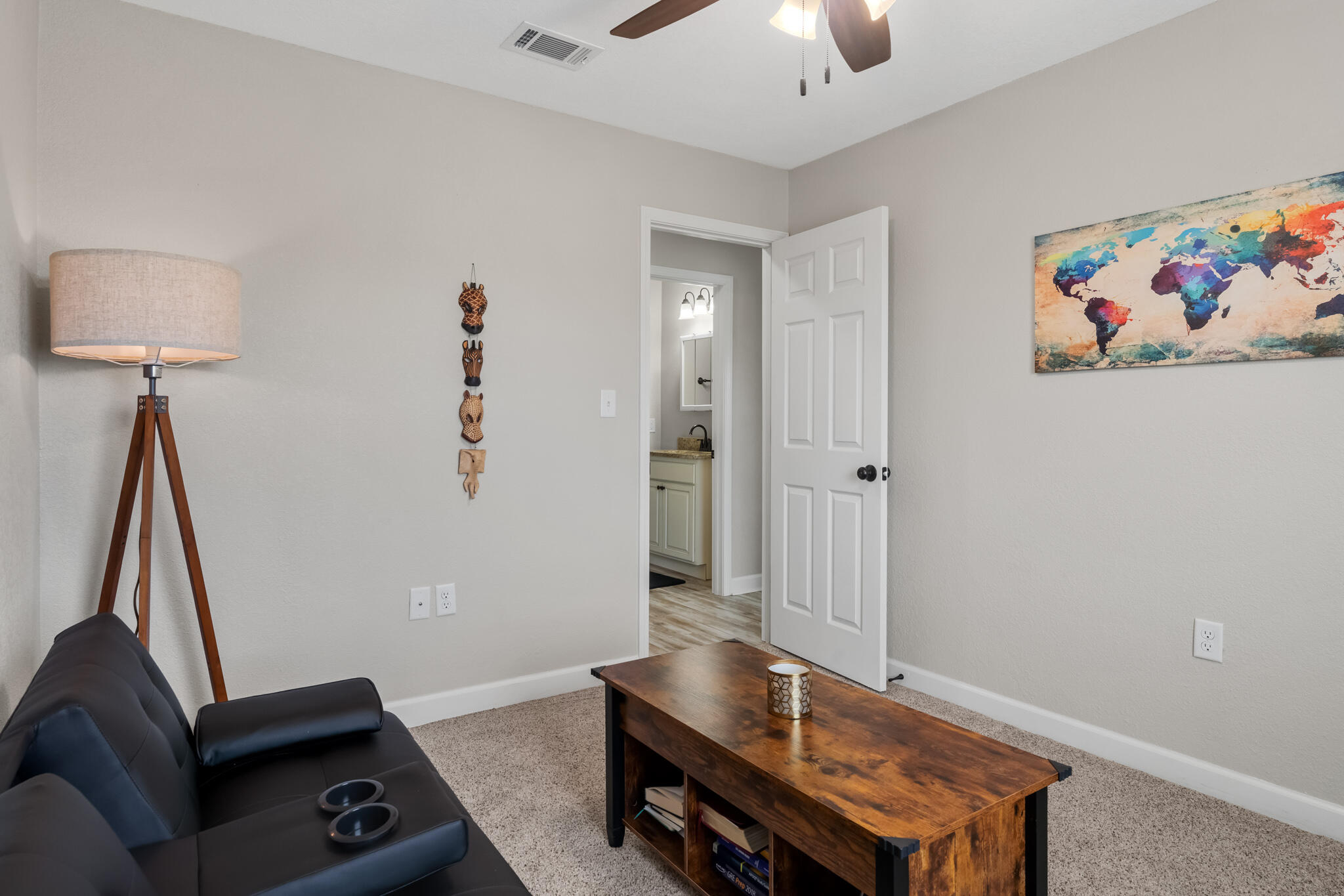 CHATEAU PRES DE LA MER - Residential