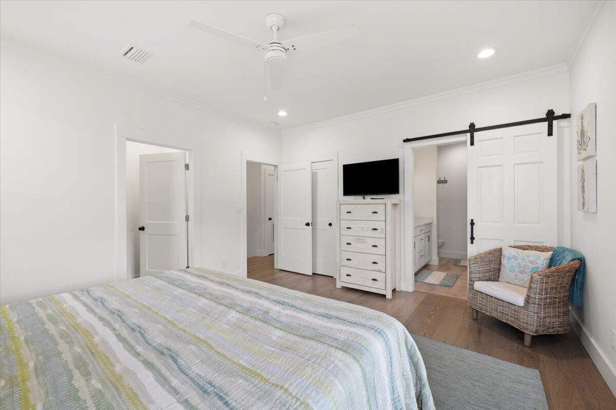 LAKESIDE AT BLUE MOUNTAIN BEACH - Residential