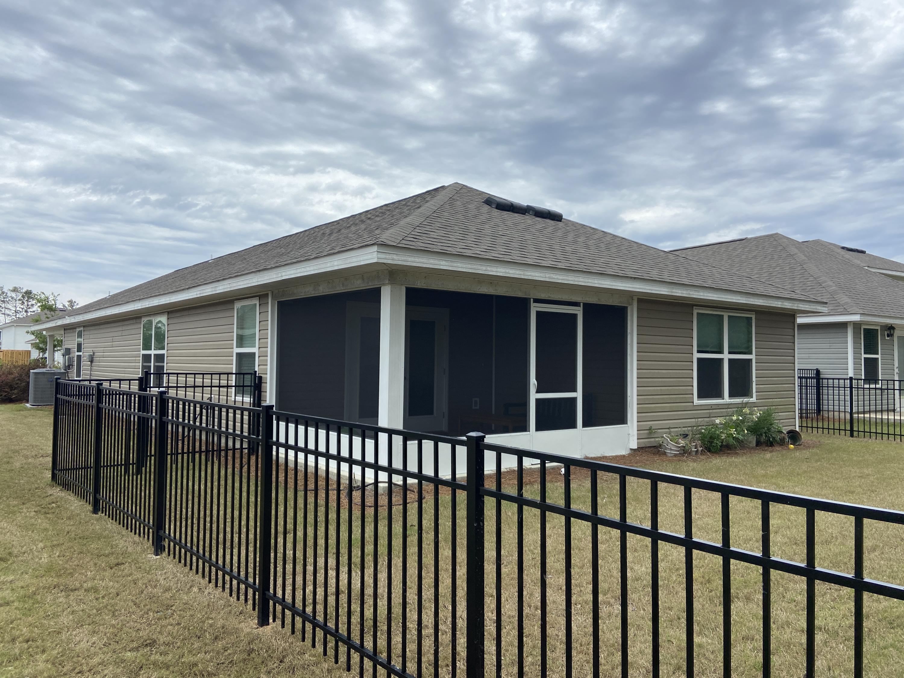 HAMMOCK BAY - Residential