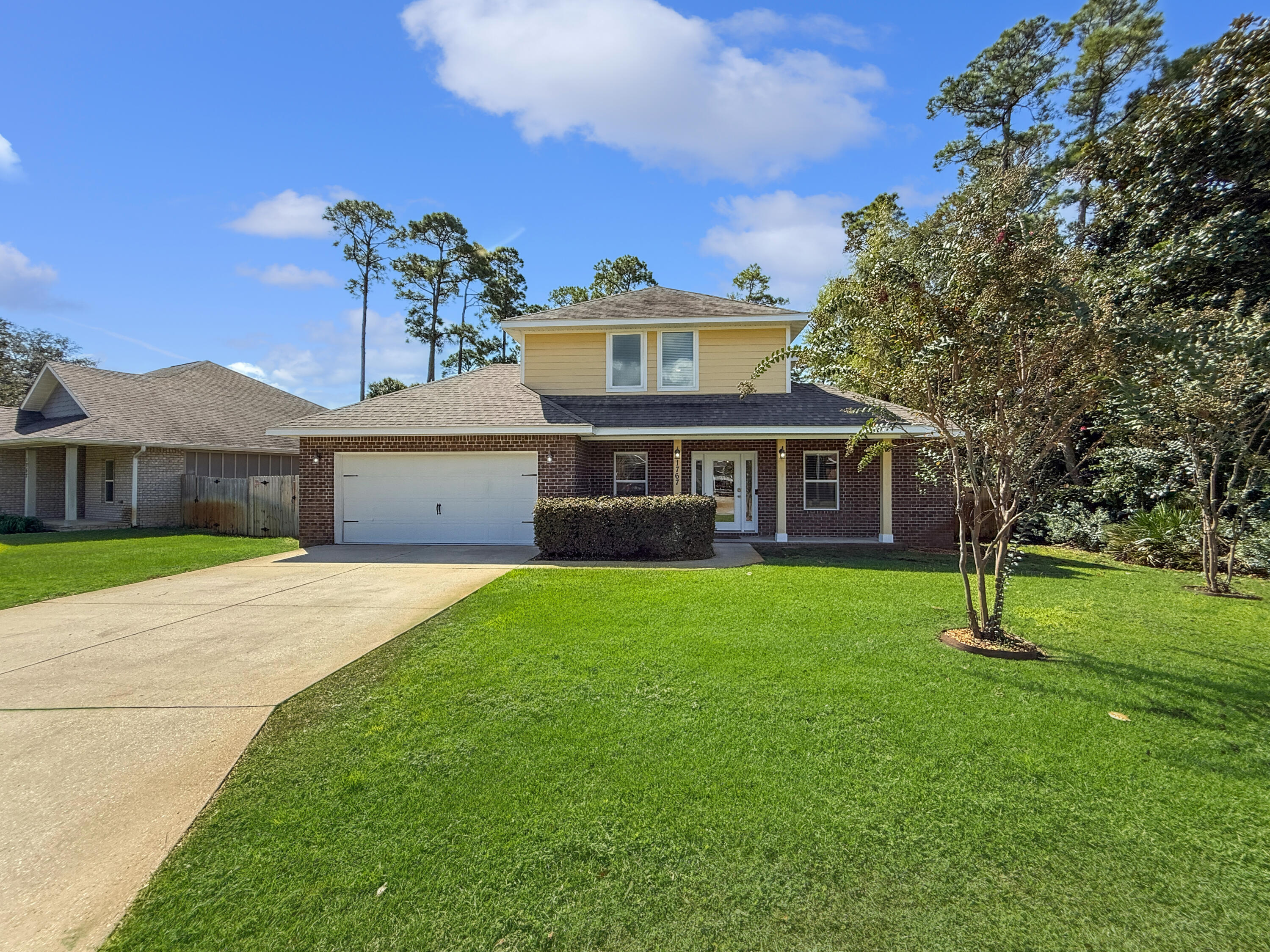 MAGNOLIA HARBOR - Residential