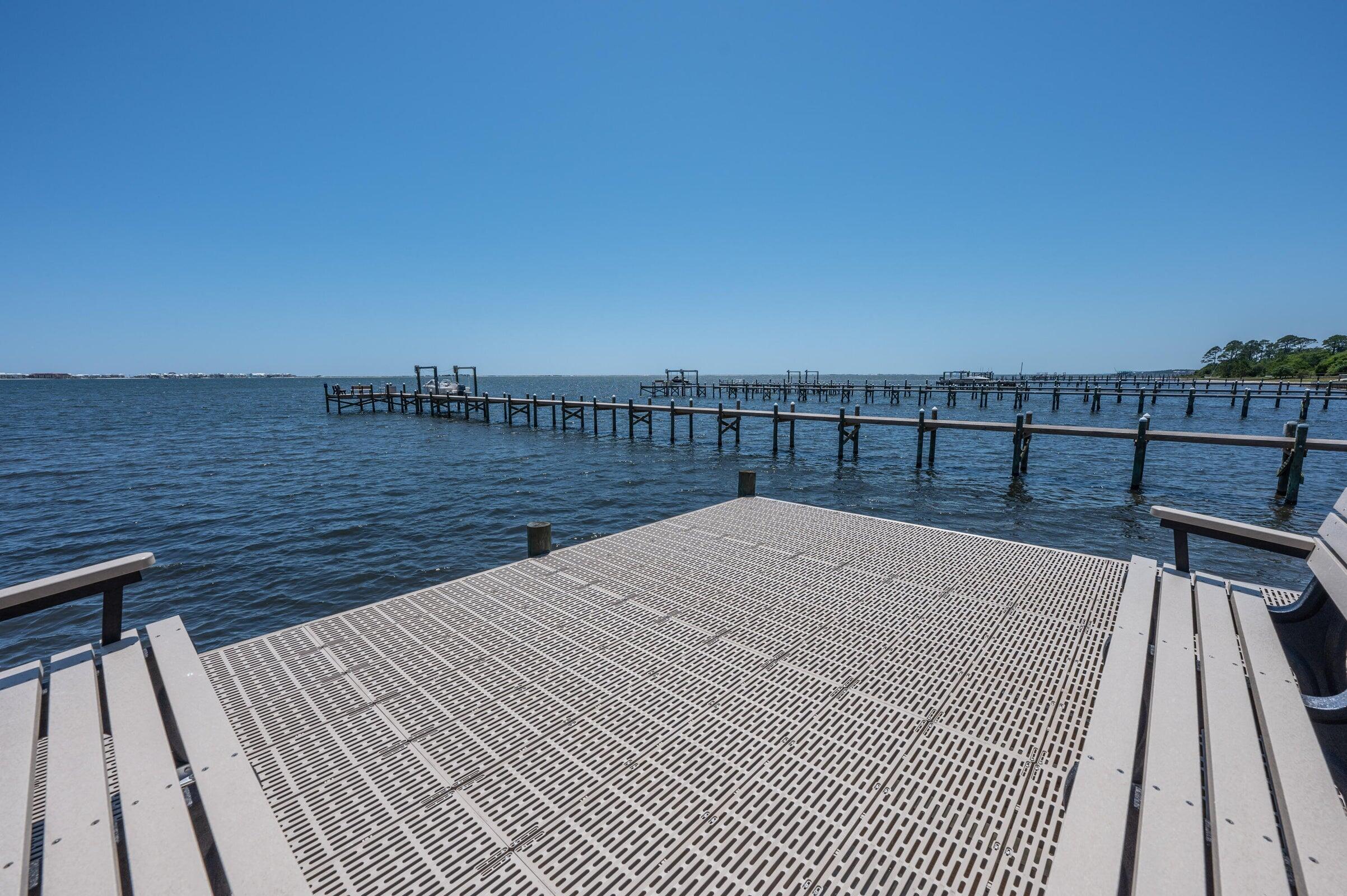 MAGNOLIA HARBOR - Residential