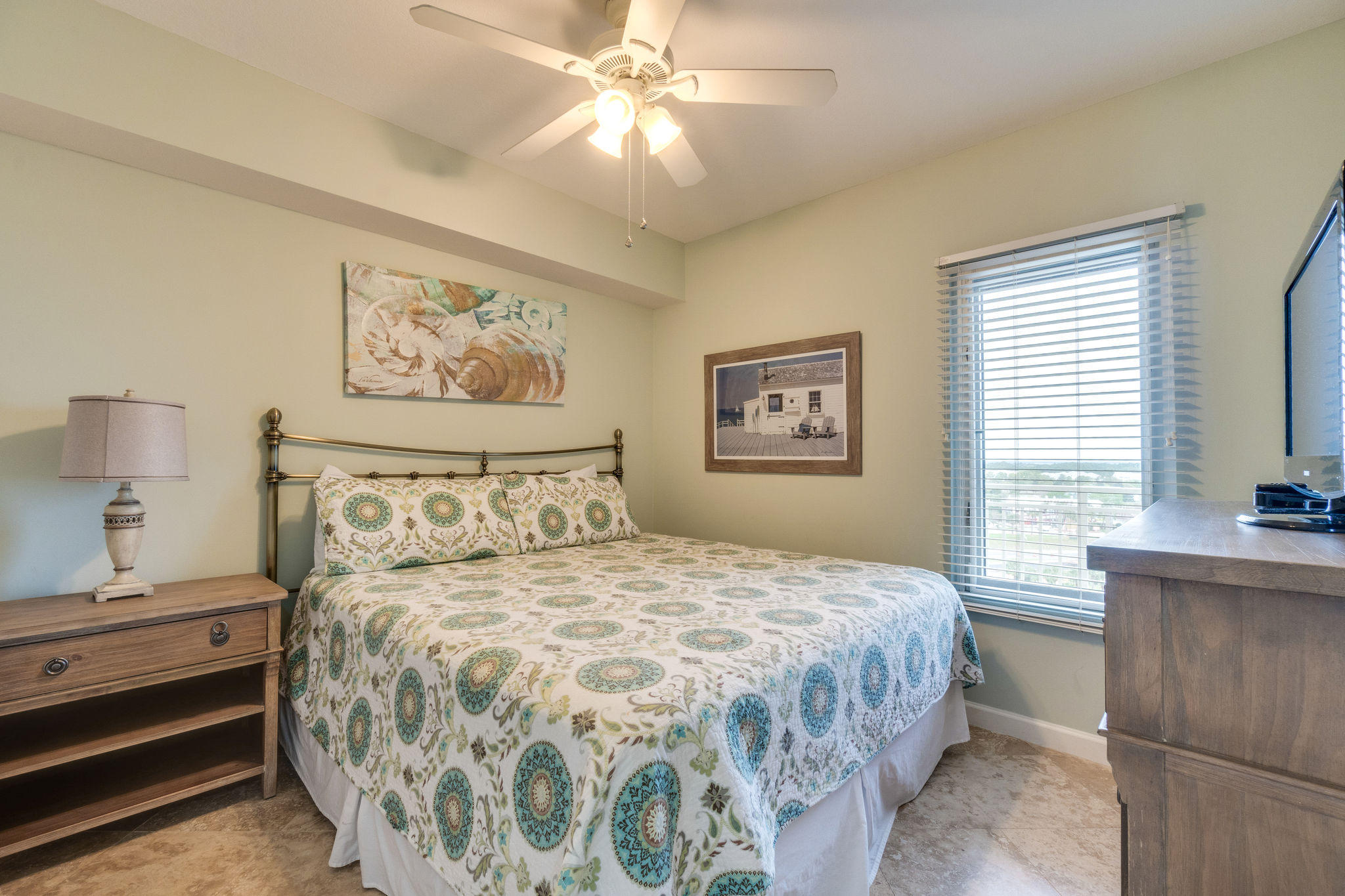 STERLING SHORES - Residential