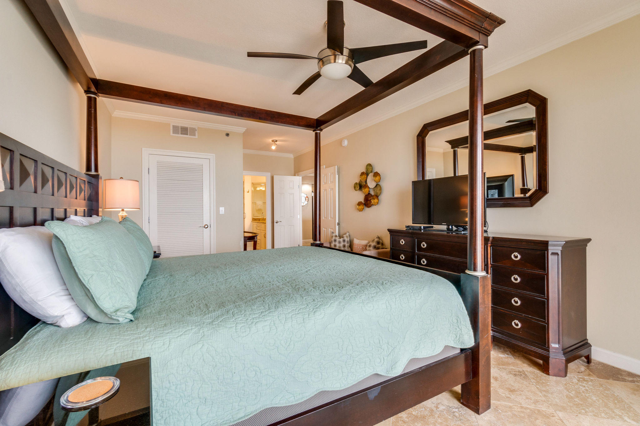 STERLING SHORES - Residential