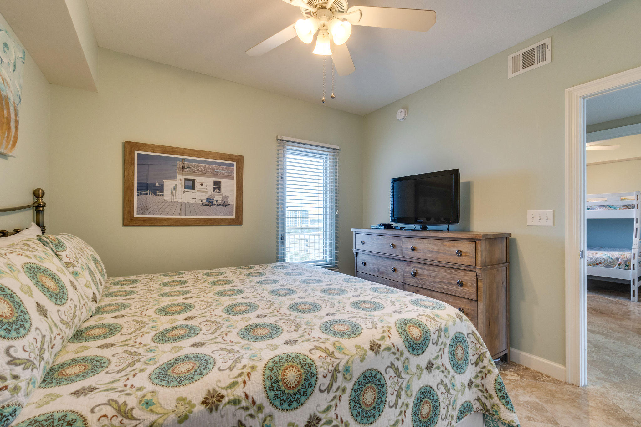 STERLING SHORES - Residential