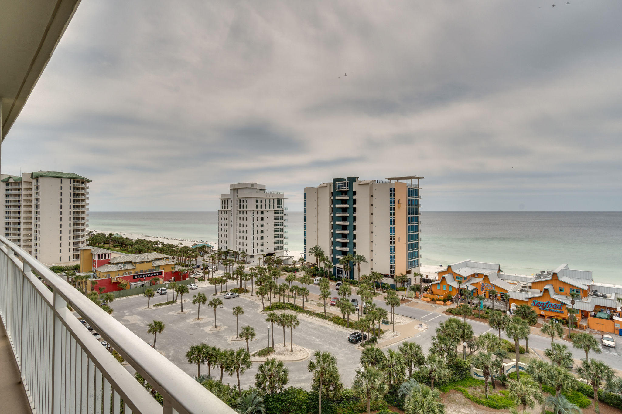 STERLING SHORES - Residential