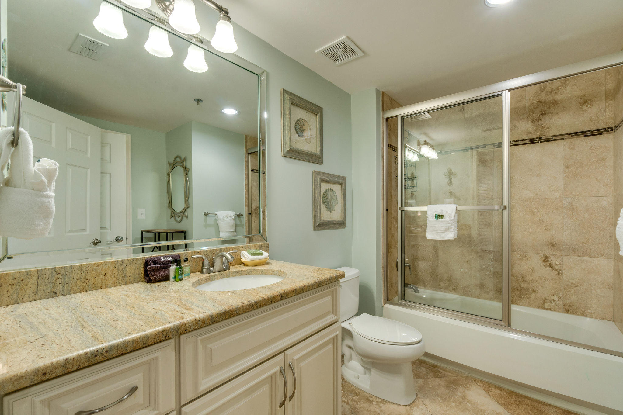 STERLING SHORES - Residential