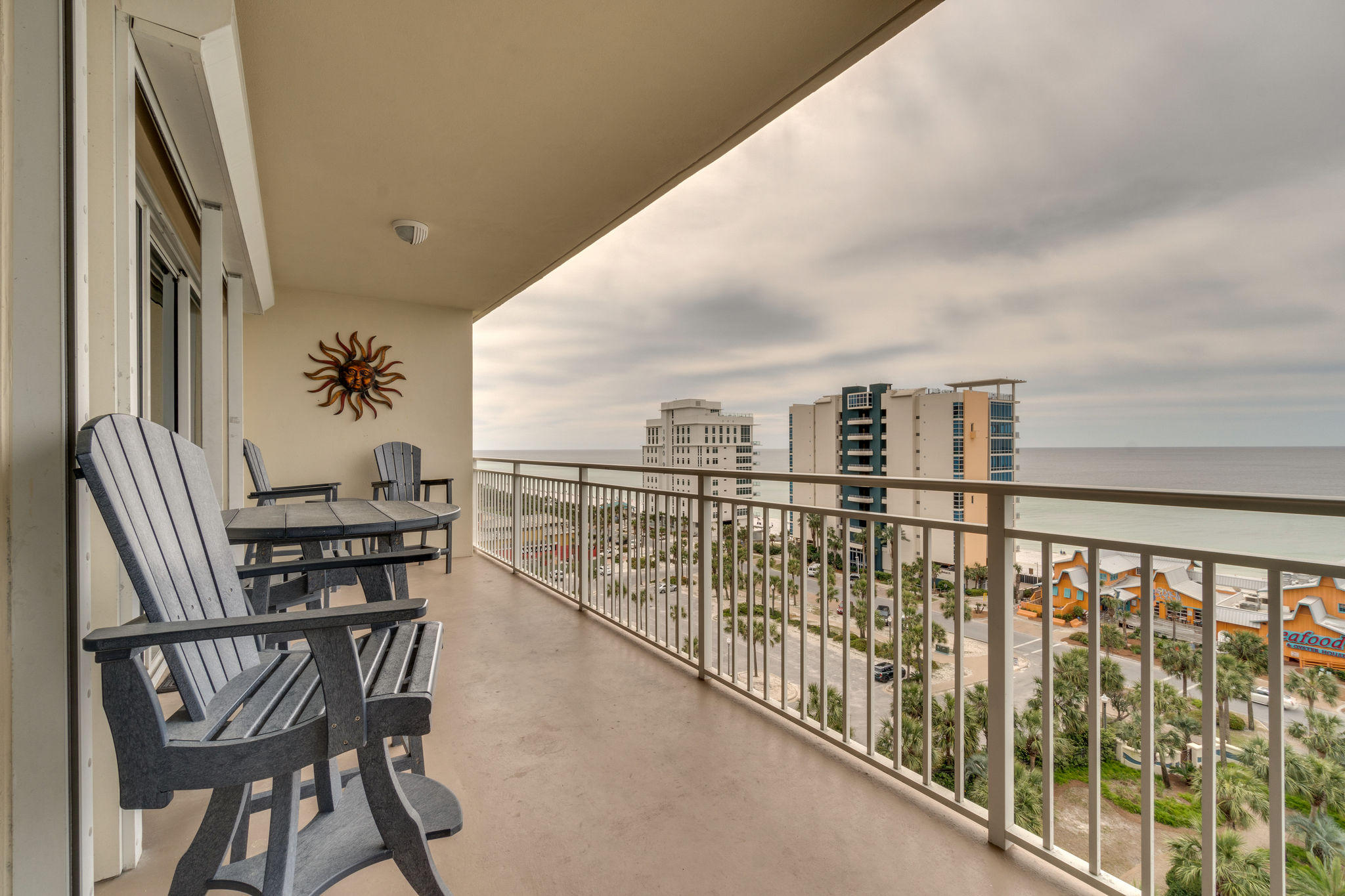 STERLING SHORES - Residential