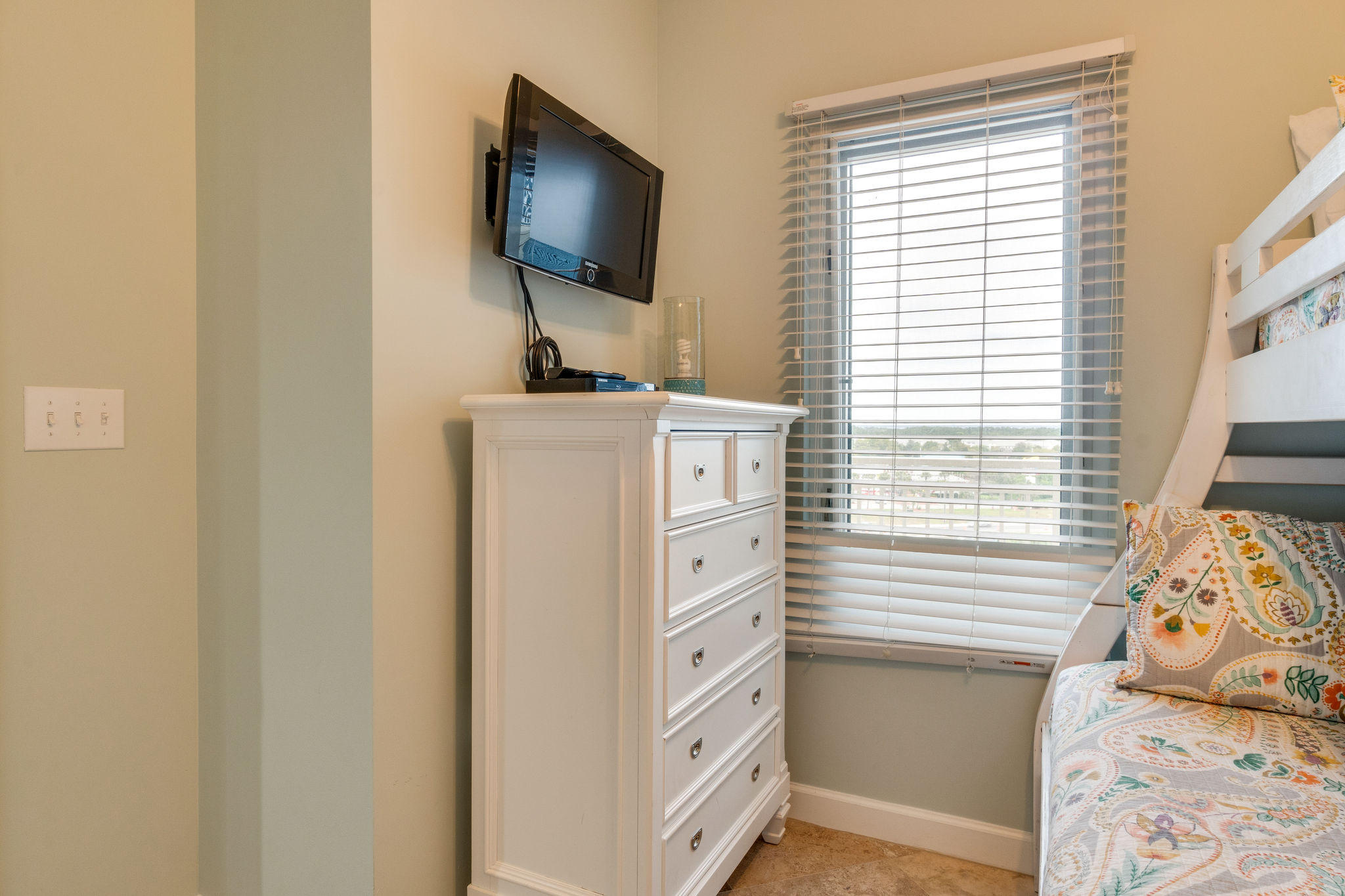 STERLING SHORES - Residential