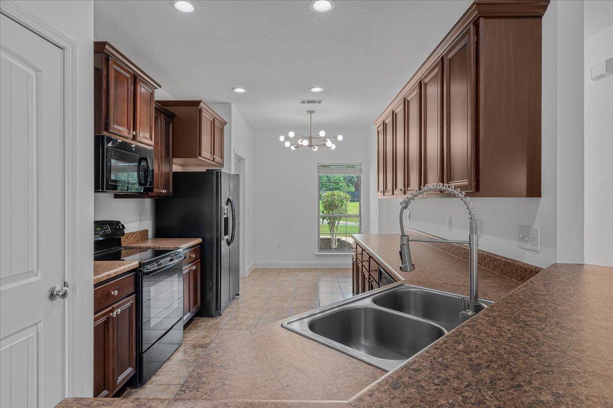 RUSTIC RIDGE ESTATES - Residential