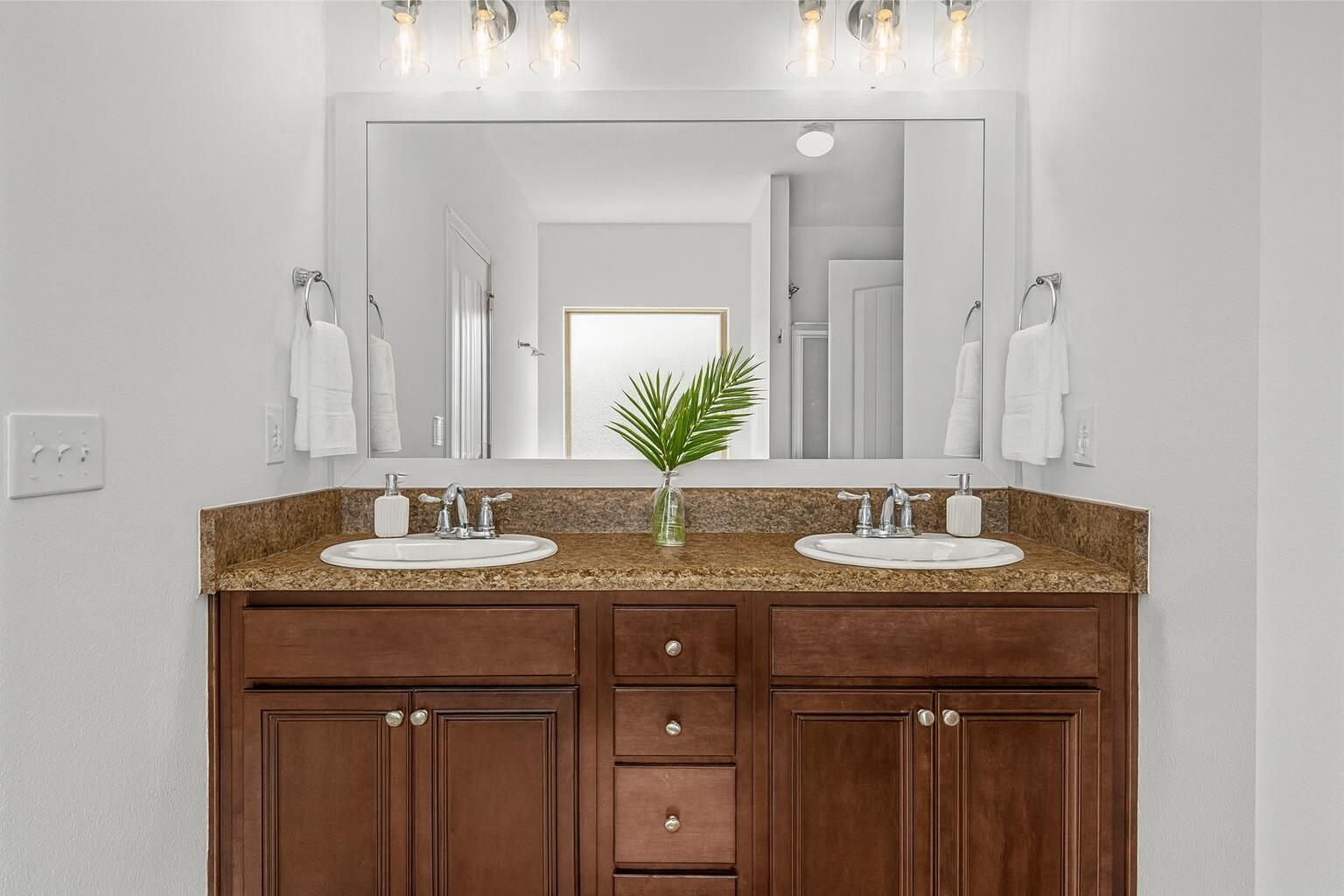 RUSTIC RIDGE ESTATES - Residential
