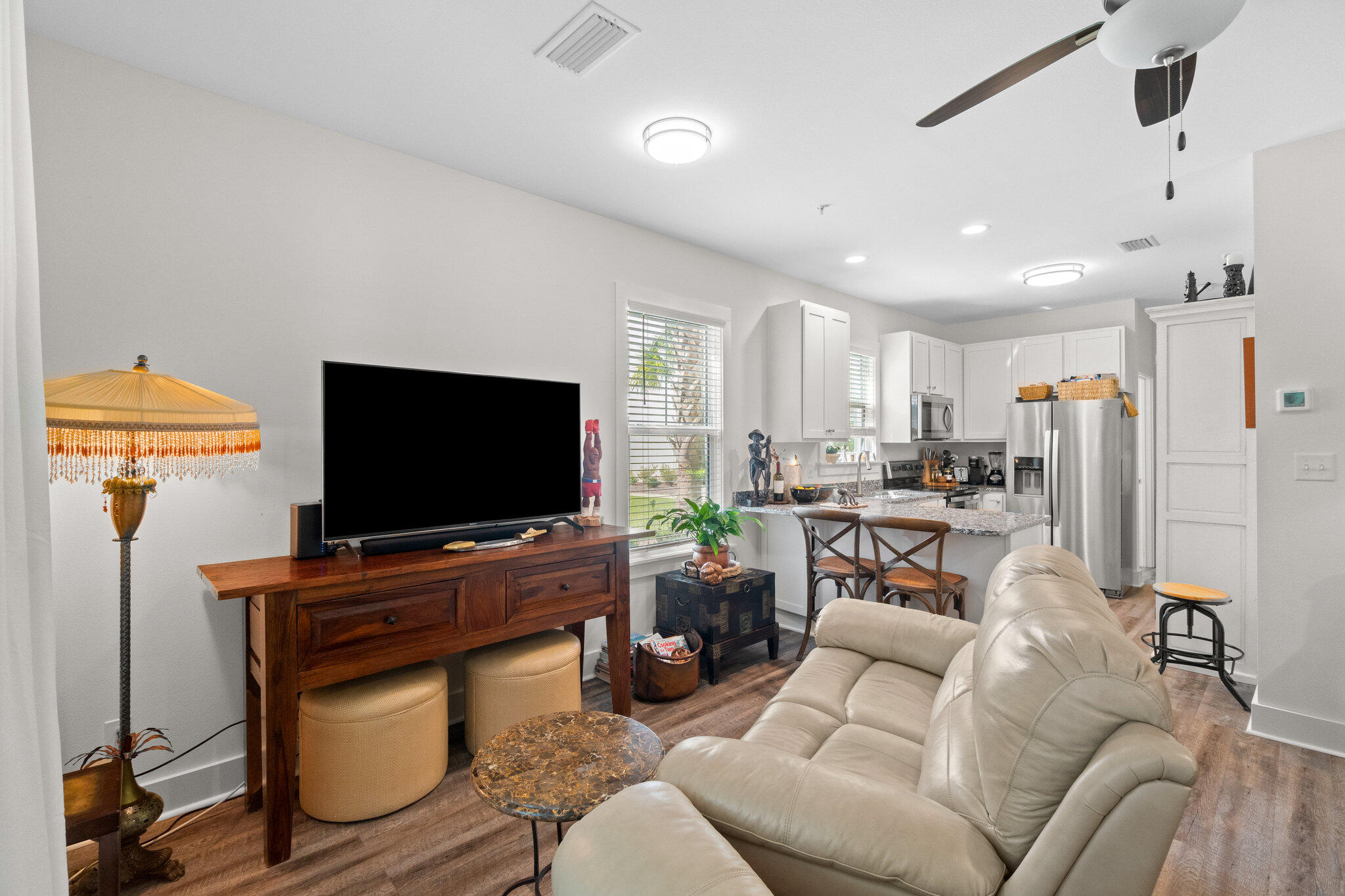 Hidden Lake condominiums - Residential