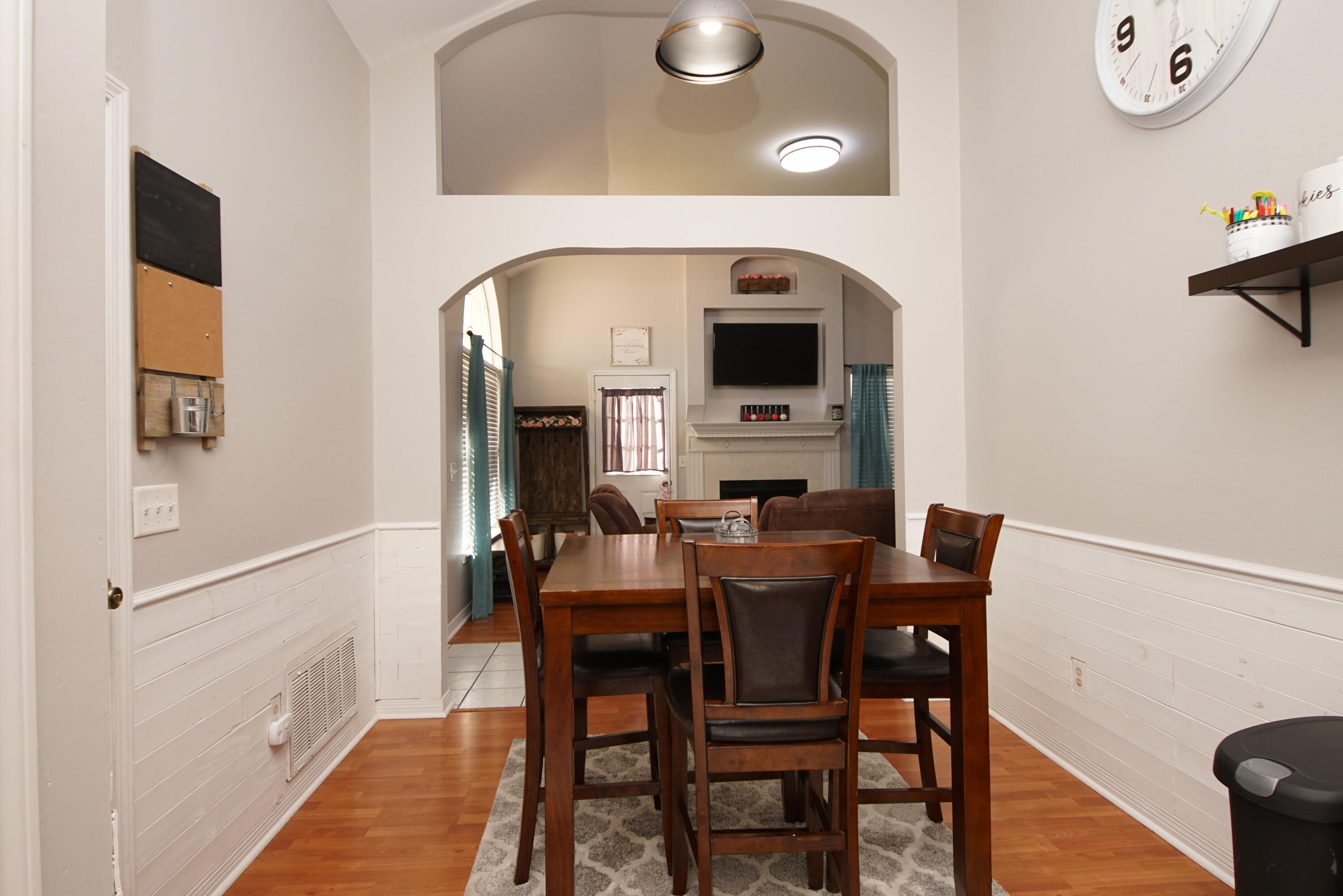 LAKE CHARLESTON - Residential