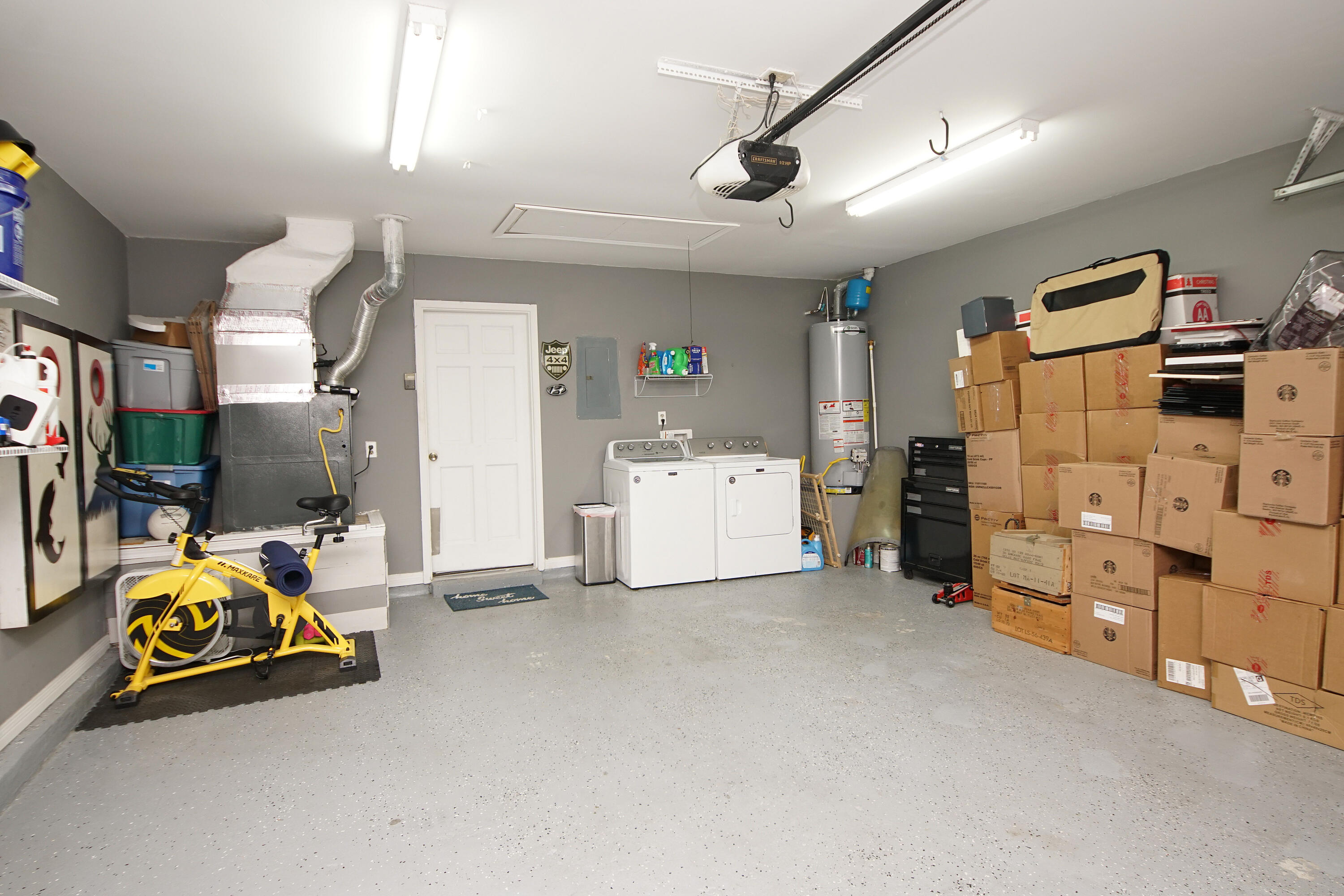 LAKE CHARLESTON - Residential