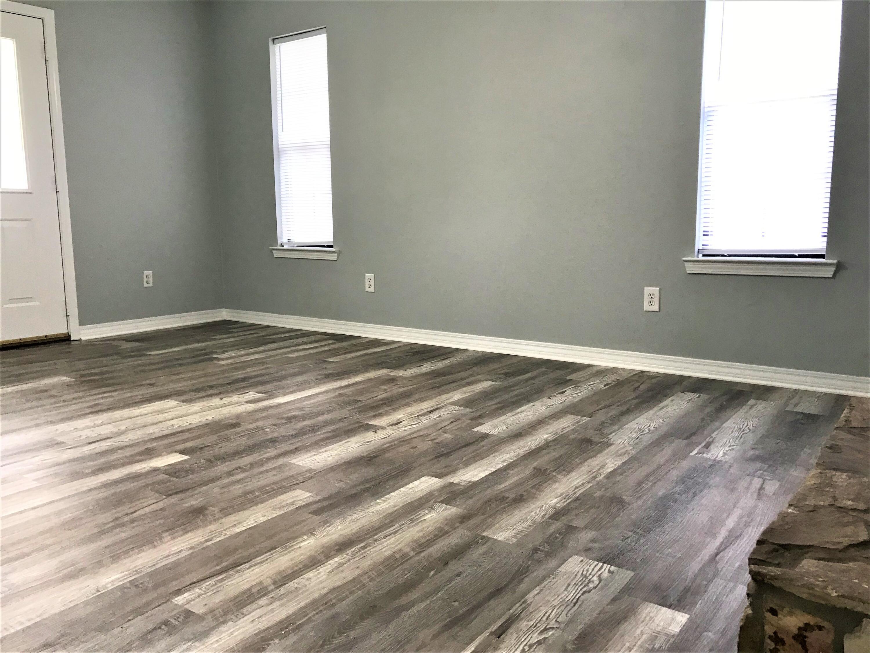 SOUTHWAY ESTATES 1ST ADDN - Residential Lease