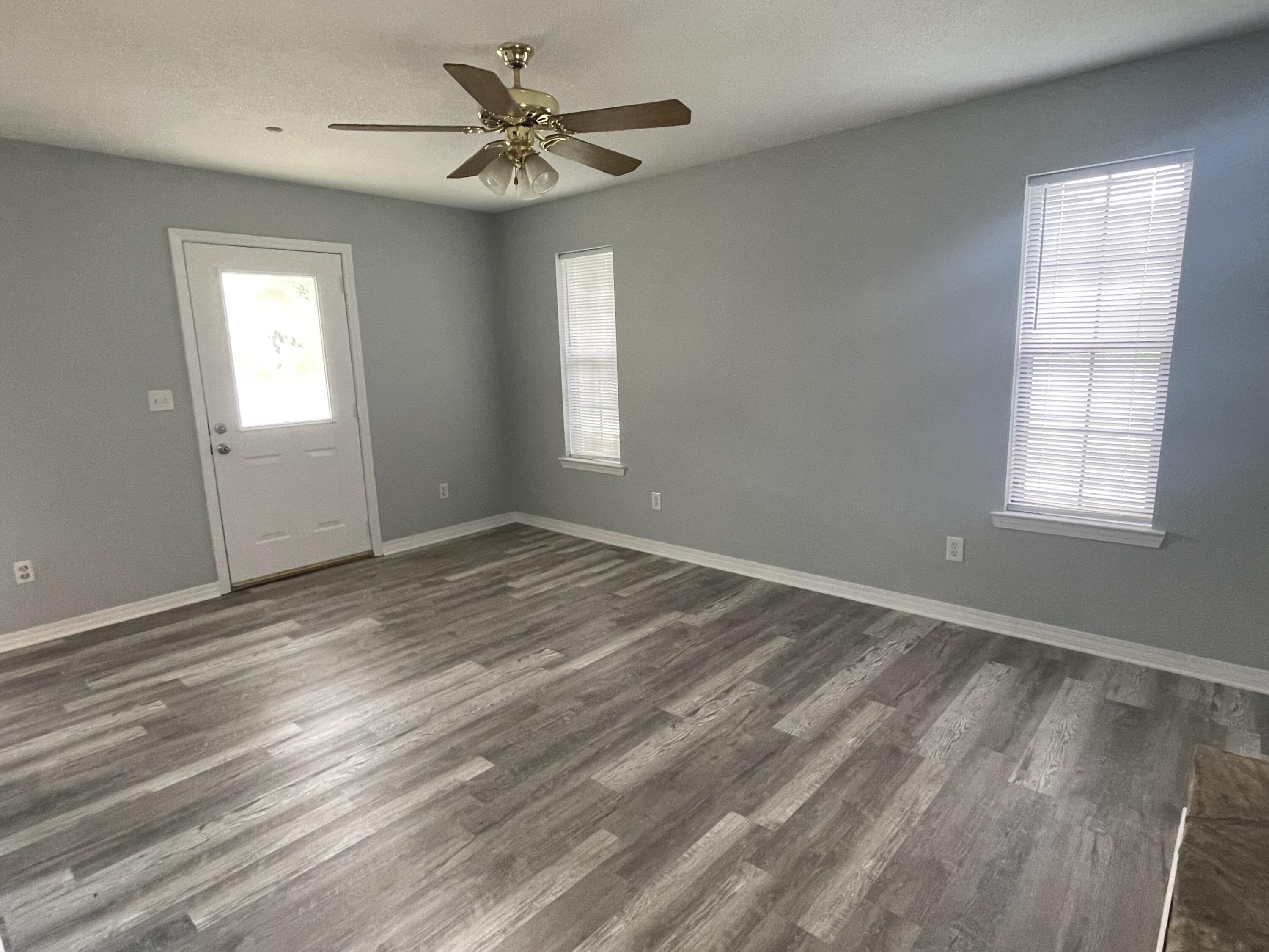 SOUTHWAY ESTATES 1ST ADDN - Residential Lease