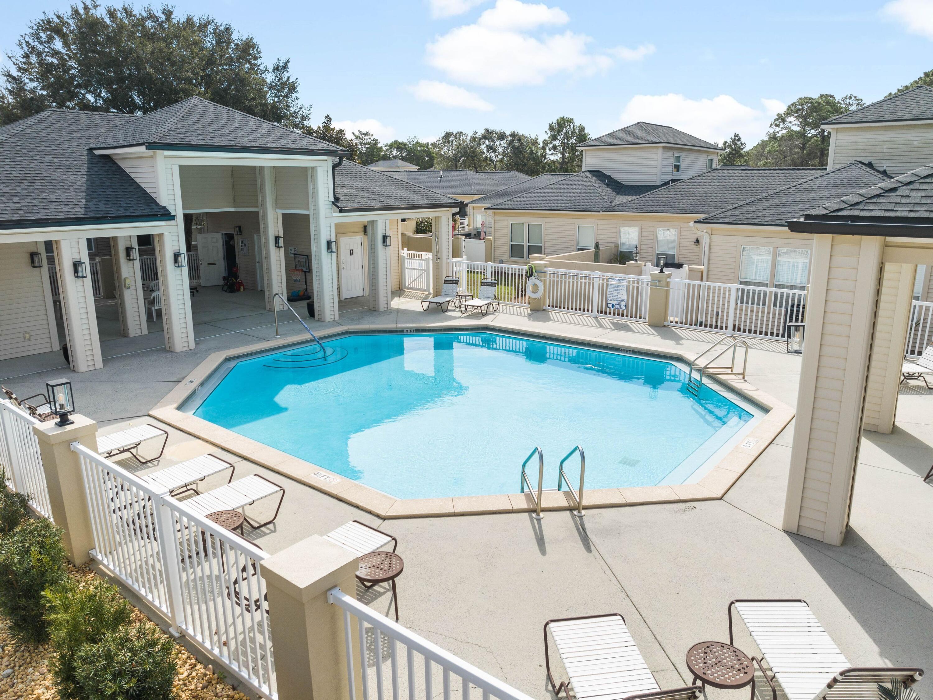COURTYARDS OF SANTA ROSA BEACH - Residential
