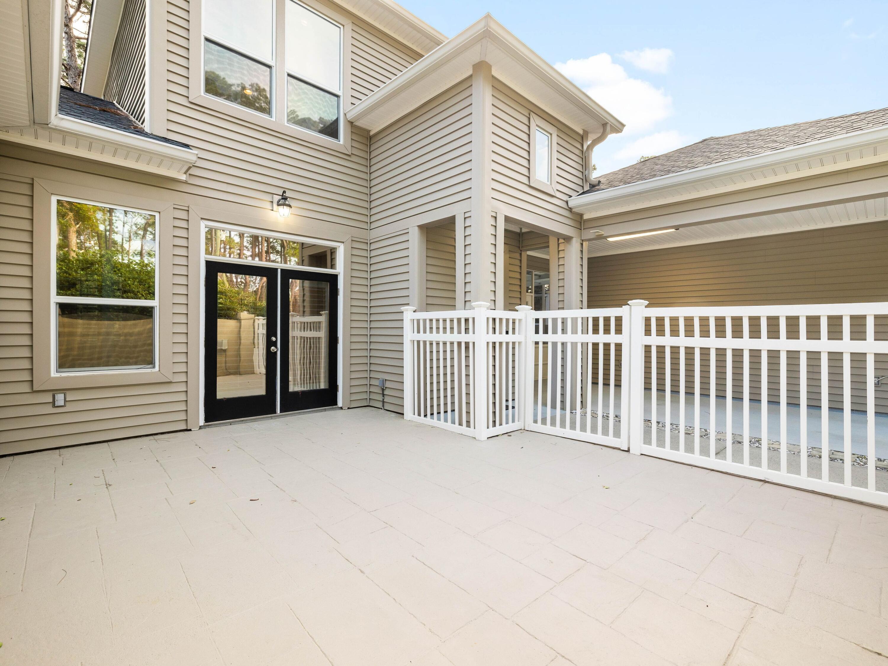 COURTYARDS OF SANTA ROSA BEACH - Residential