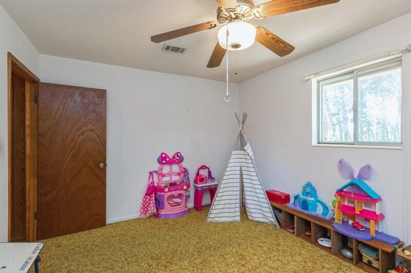 Pinecrest Heights - Residential