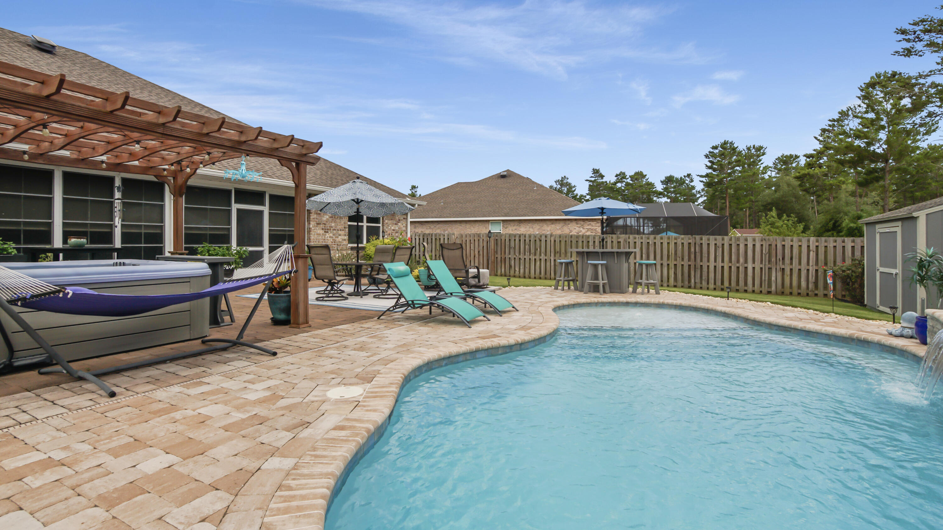 Hammocck Bay - Residential