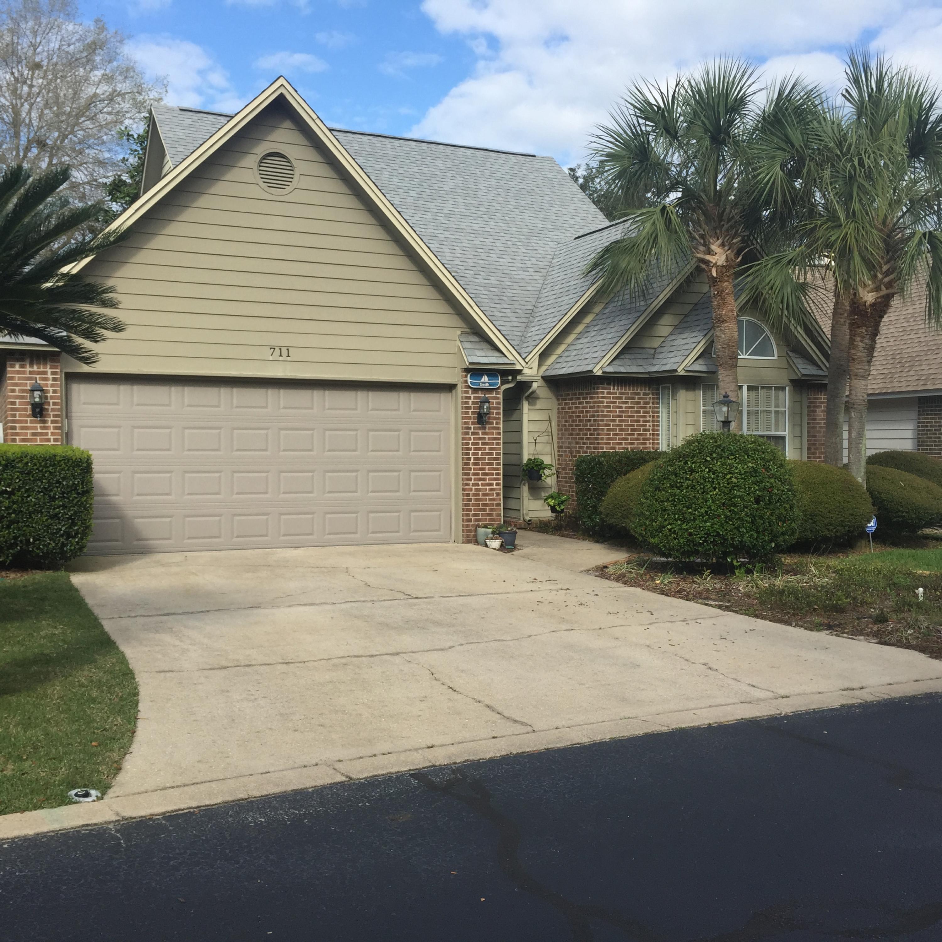 FAIRWAY LAKES PH I LOT 29 - Residential