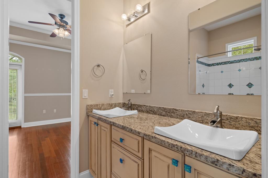 BAHIA VISTA - Residential