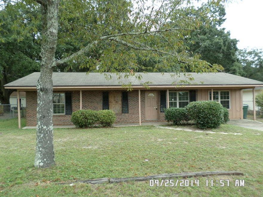 Whether you are an investor looking for a home with good CAP rate or a home buyer with skills and a budget, this home is for you. Centrally located in Pensacola just minutes from West Florida Hospital, interstate, malls and more this property is large and accommodating. Built in 1970, this home has 4 bedrooms 2 baths an open kitchen/dining area and a very large family room with a fireplace. As pictures and pricing convey this home needs work, however, lots of potential here. Property is selling as is and seller will not make any repairs therefore cash and FHA 203k rehab loans are the only way to purchase. Call today to set up your viewing of this home!