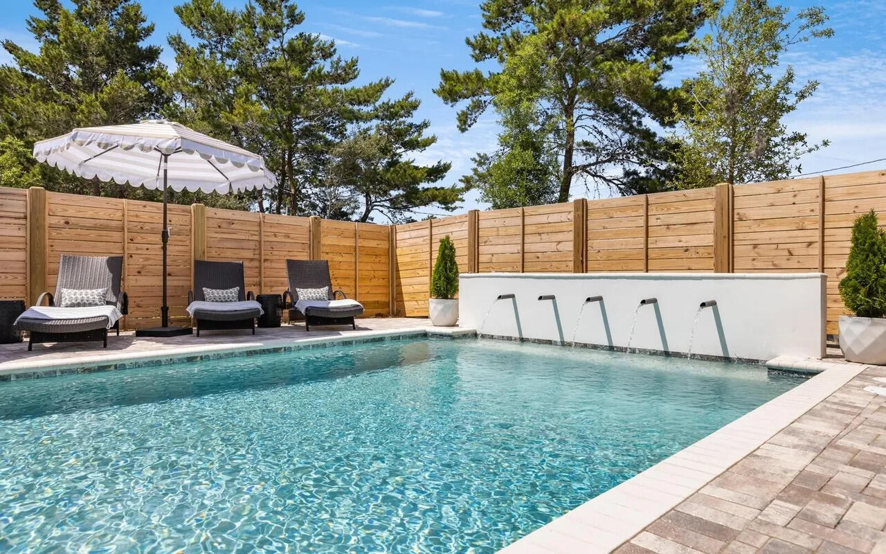 ROLLING DUNES PH 3 - Residential Lease