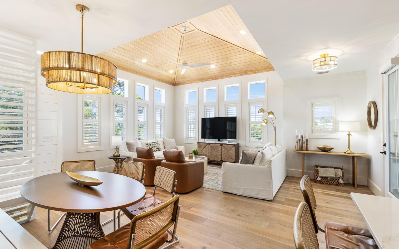 ROLLING DUNES PH 3 - Residential Lease