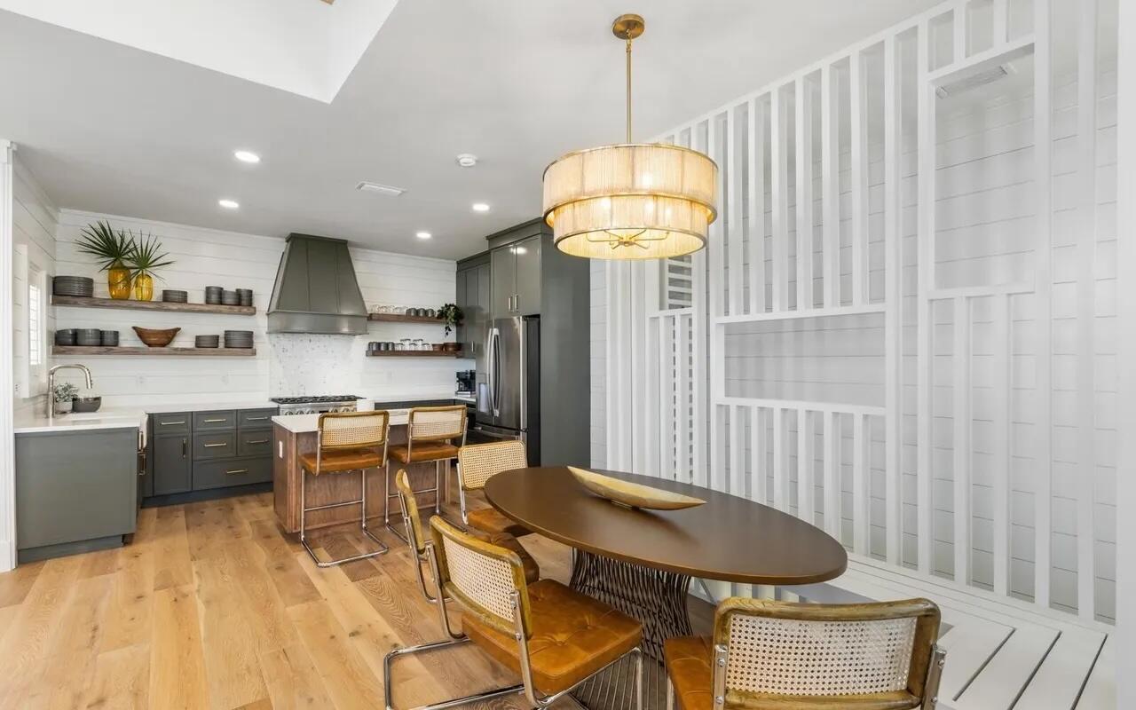 ROLLING DUNES PH 3 - Residential Lease