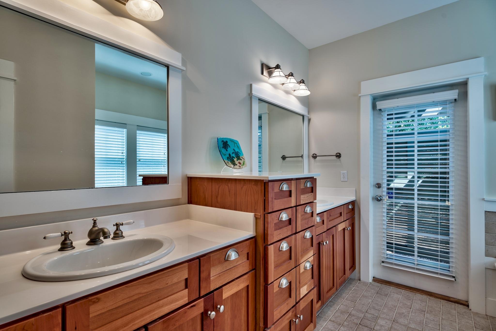 SUMMER RIDGE - Residential