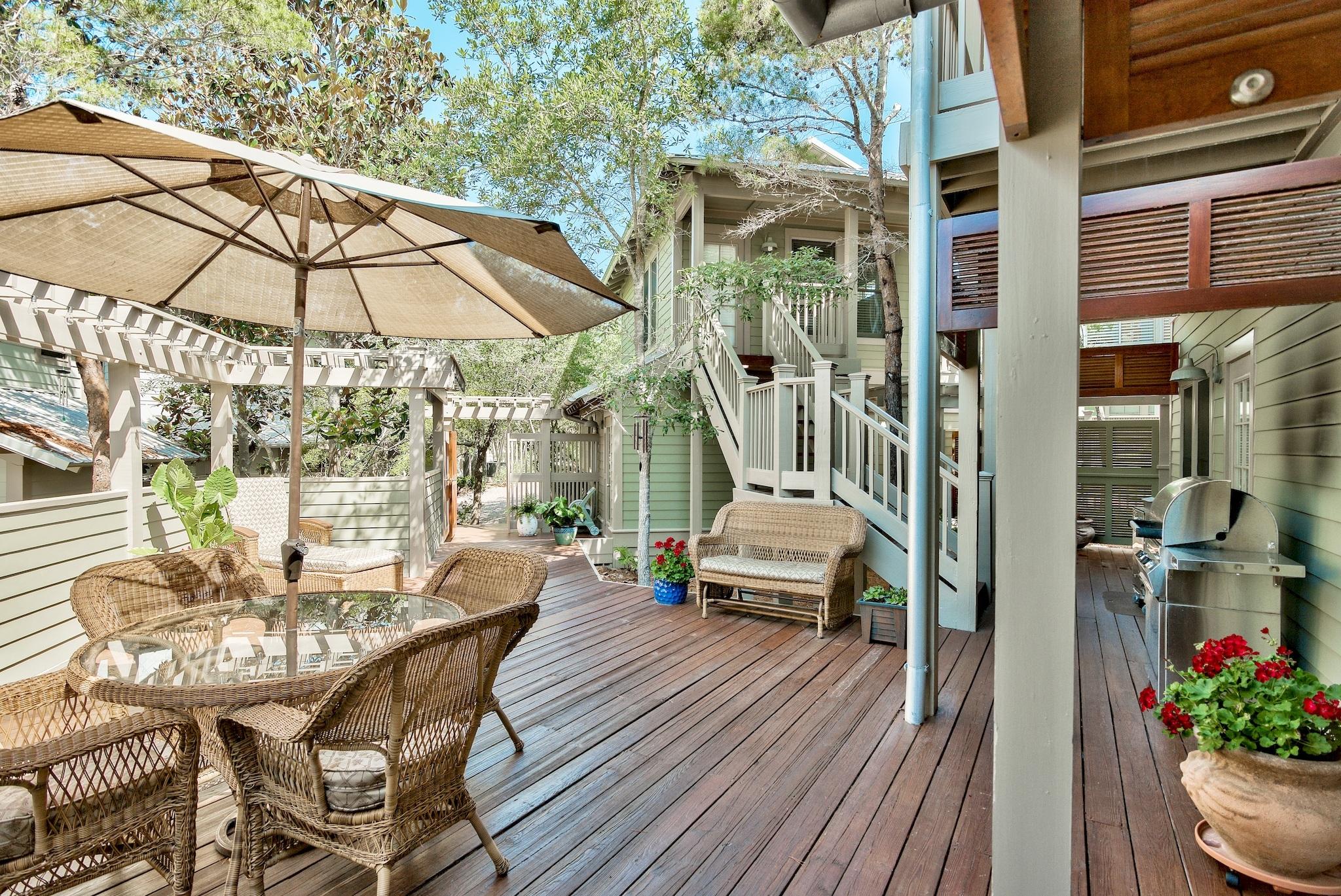 SUMMER RIDGE - Residential