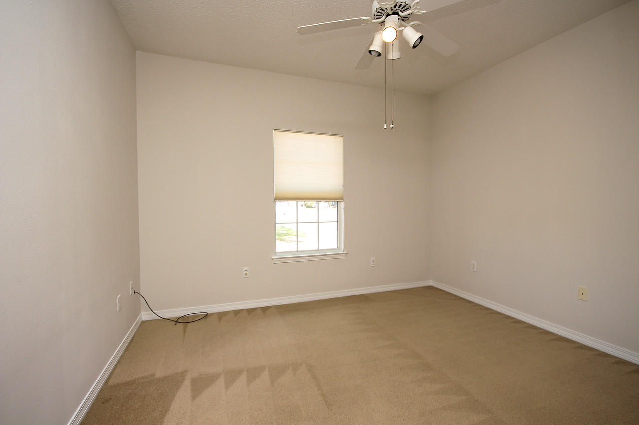 BRISTOL VILLAGE RAINTREE ESTATES - Residential