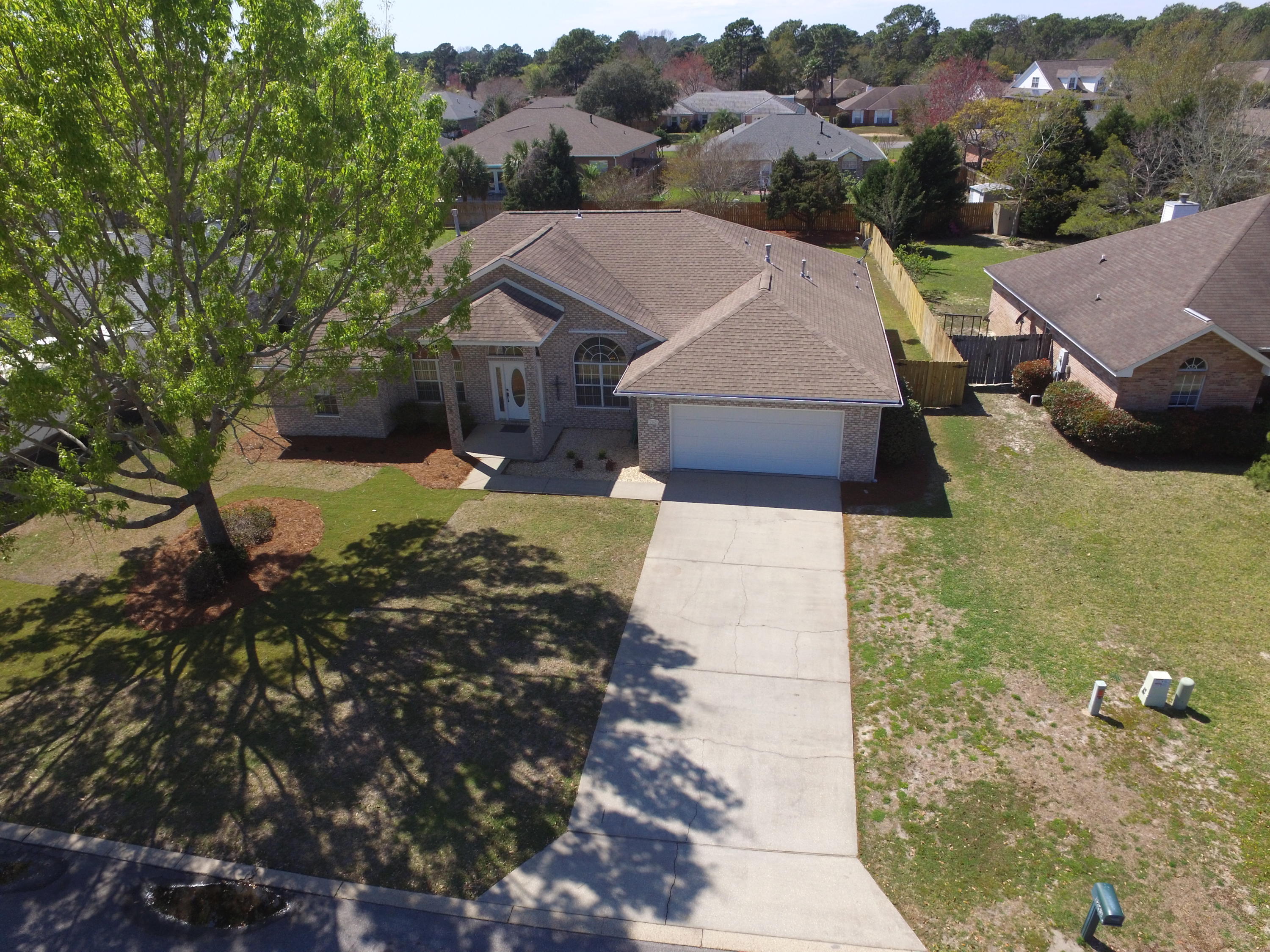 BRISTOL VILLAGE RAINTREE ESTATES - Residential