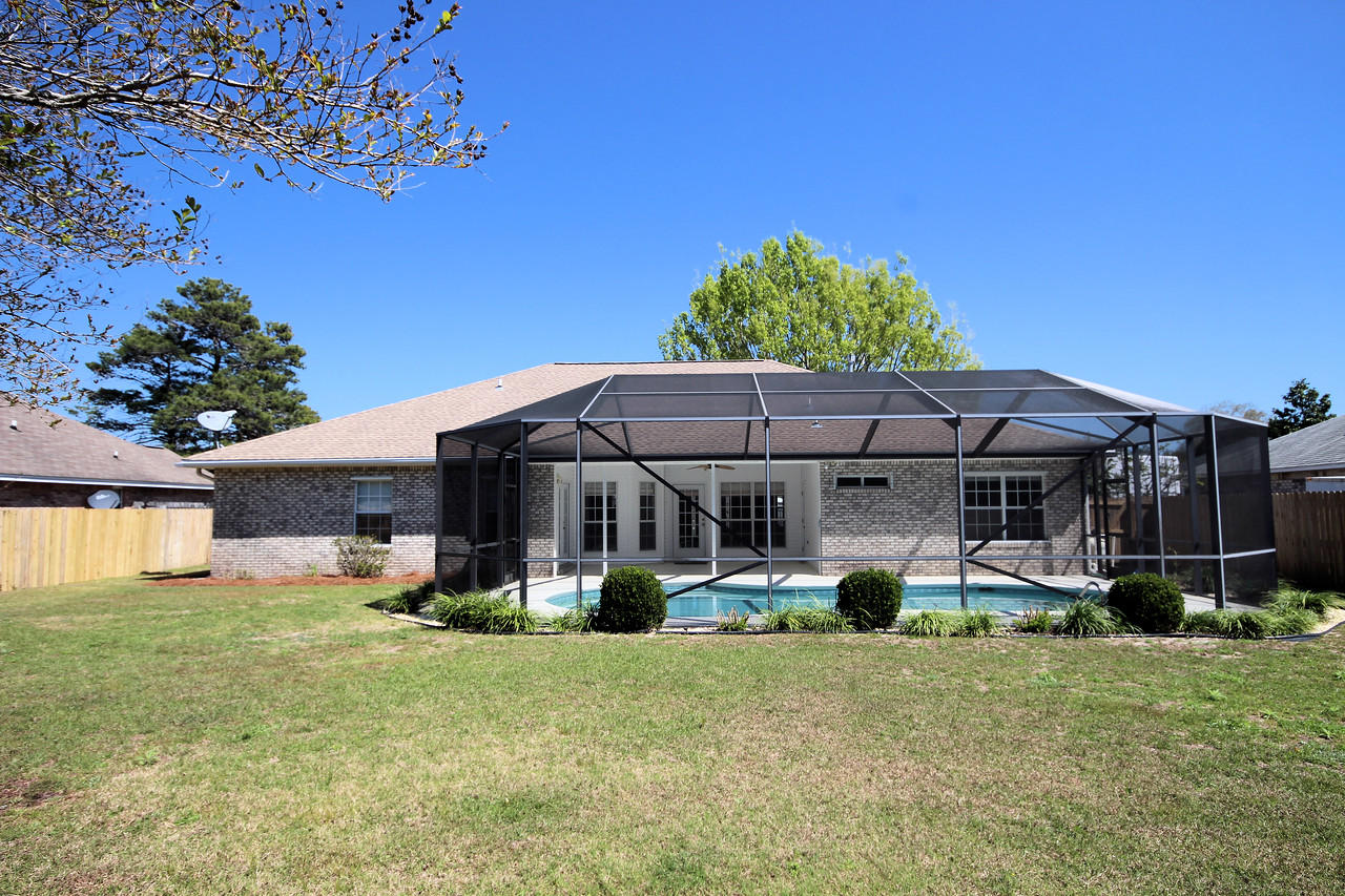 BRISTOL VILLAGE RAINTREE ESTATES - Residential