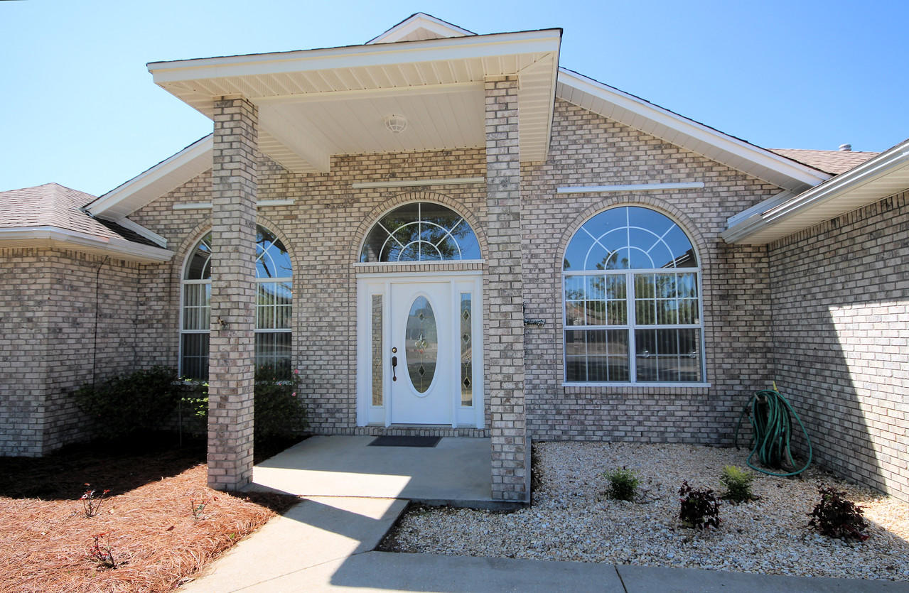 BRISTOL VILLAGE RAINTREE ESTATES - Residential