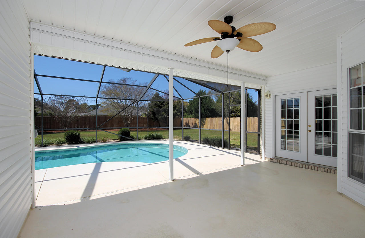 BRISTOL VILLAGE RAINTREE ESTATES - Residential