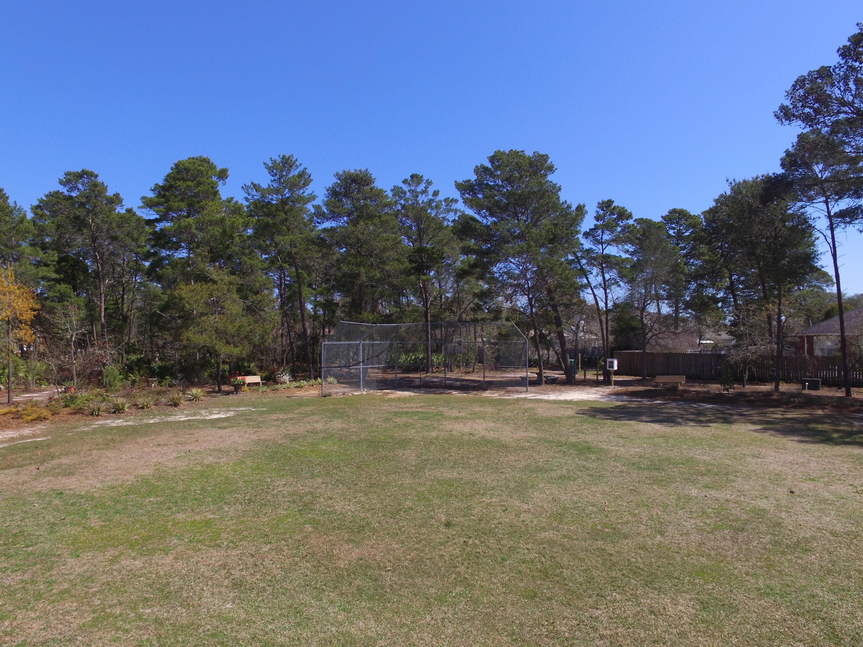 BRISTOL VILLAGE RAINTREE ESTATES - Residential