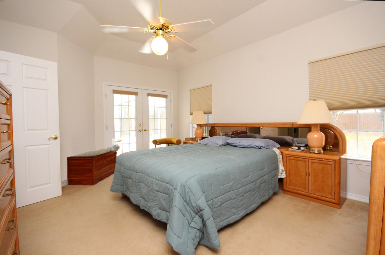 BRISTOL VILLAGE RAINTREE ESTATES - Residential