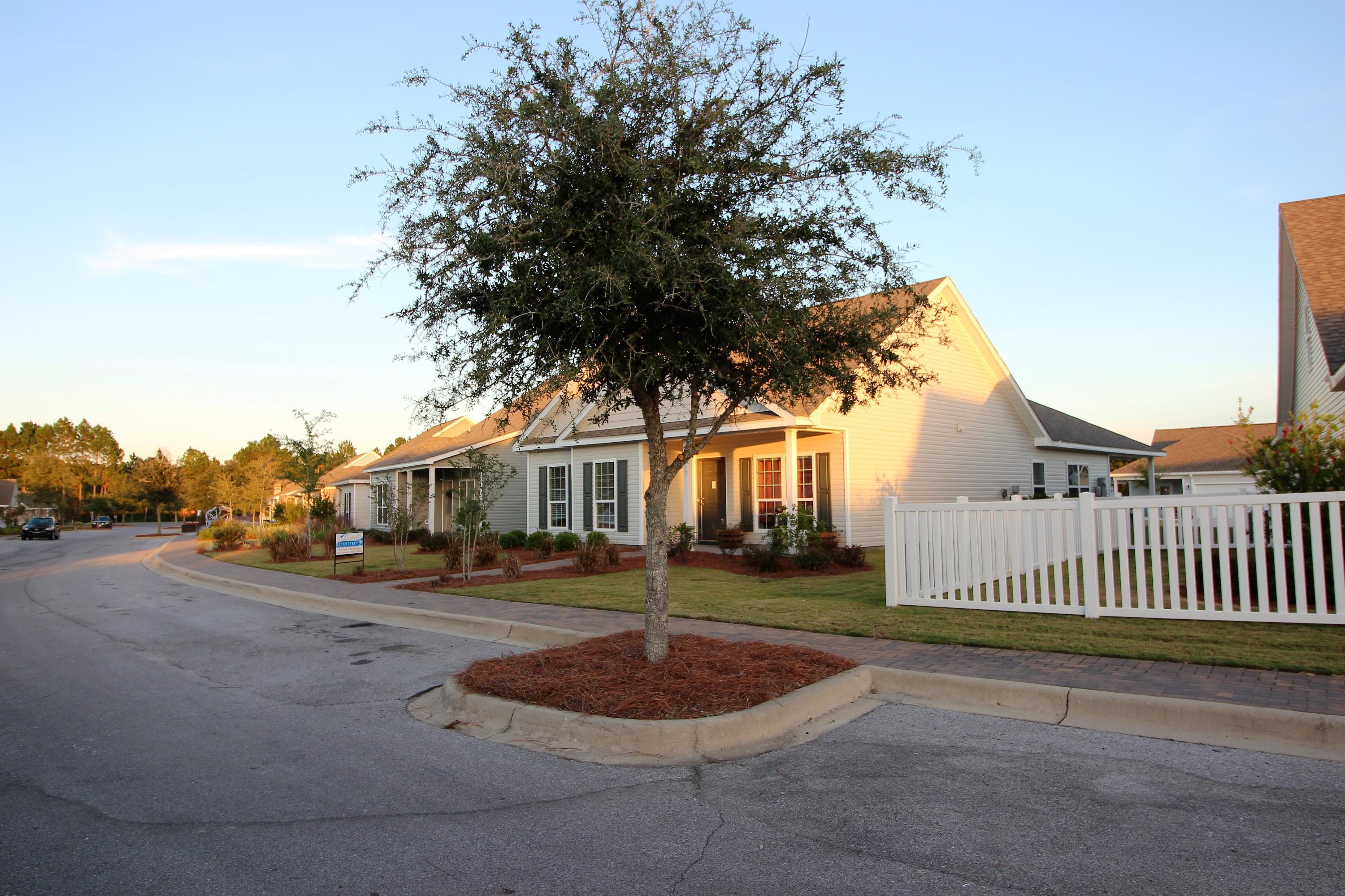 Hammock Bay - Residential