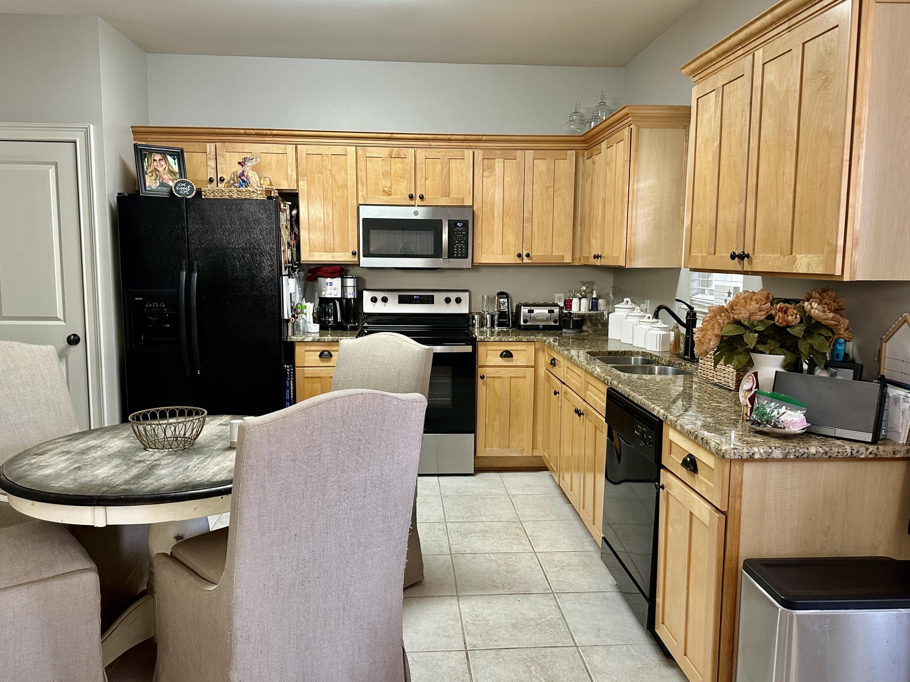 TOPSAIL VILLAGE - Residential