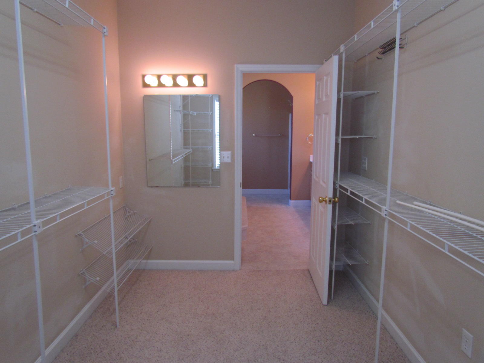 METES & BOUNDS - Residential Lease