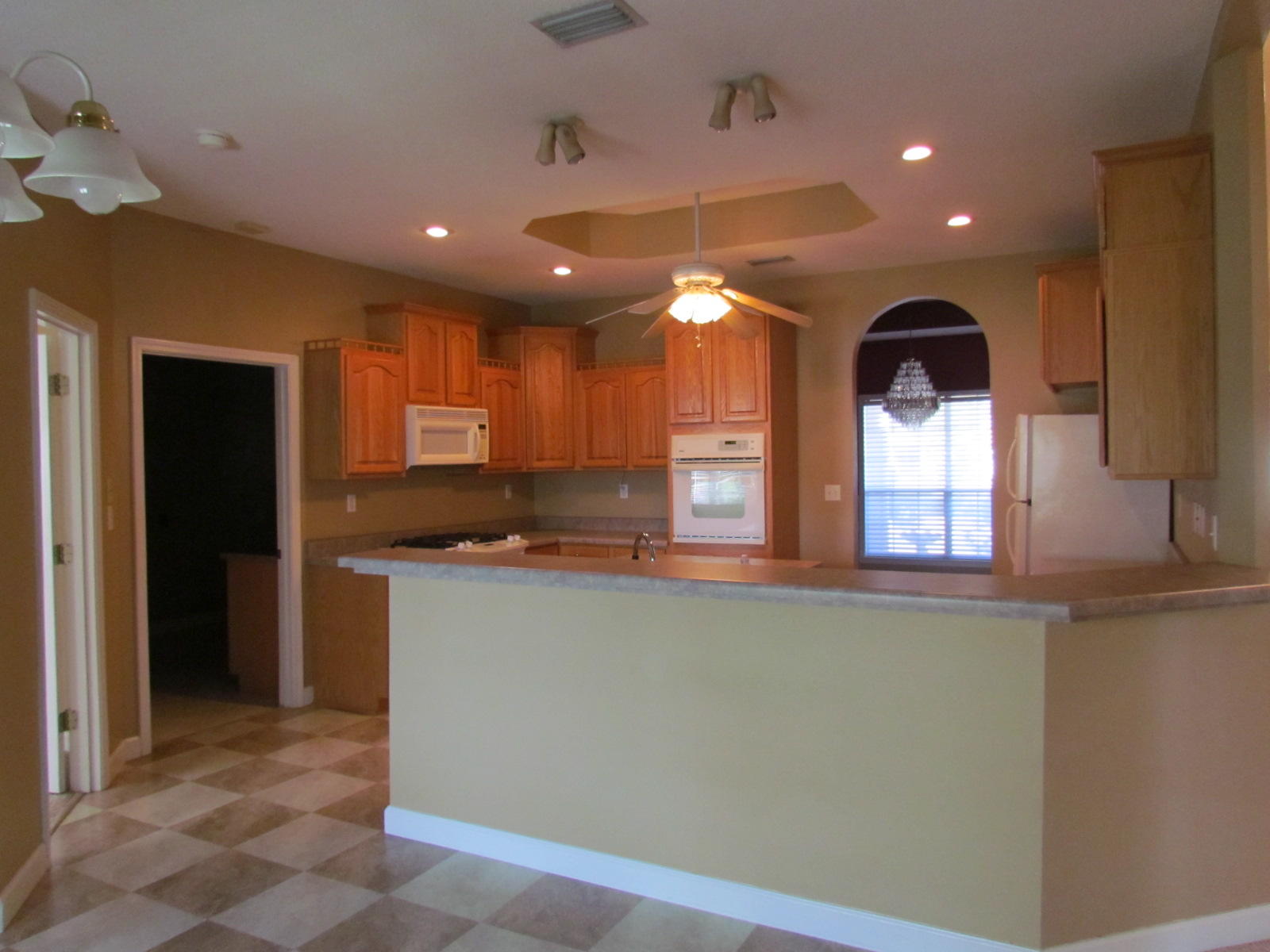 METES & BOUNDS - Residential Lease