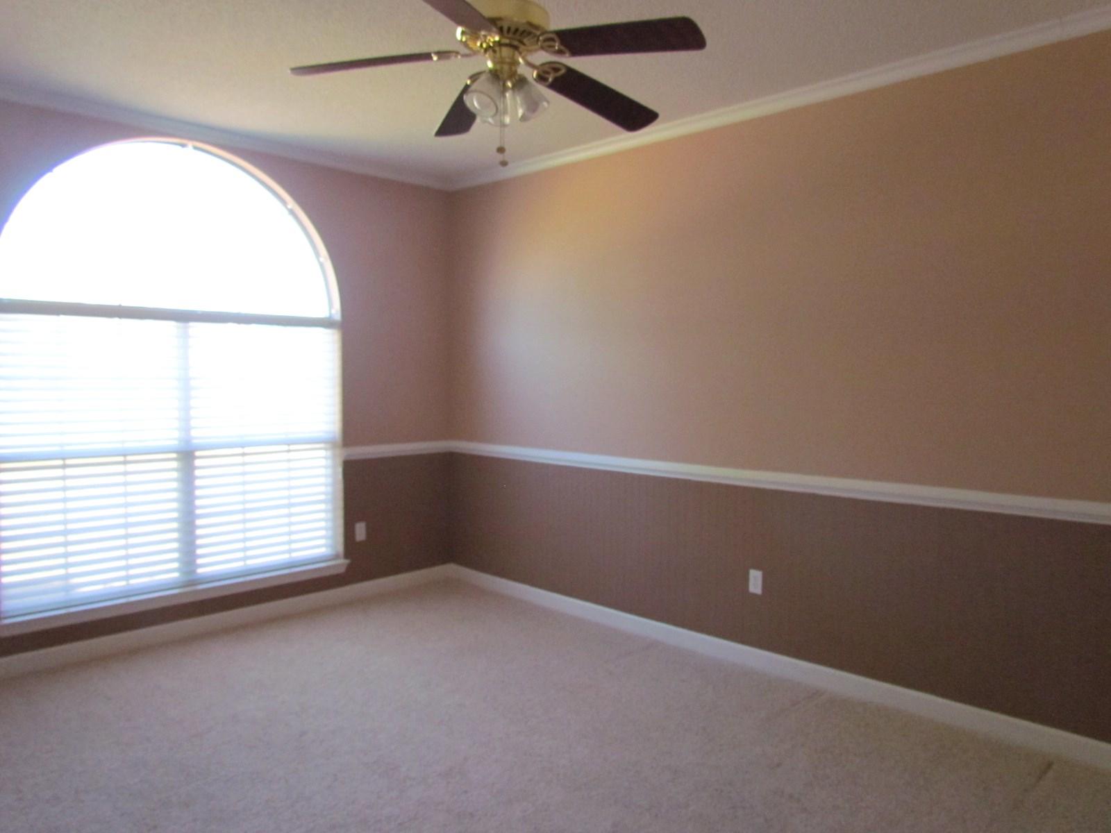 METES & BOUNDS - Residential Lease