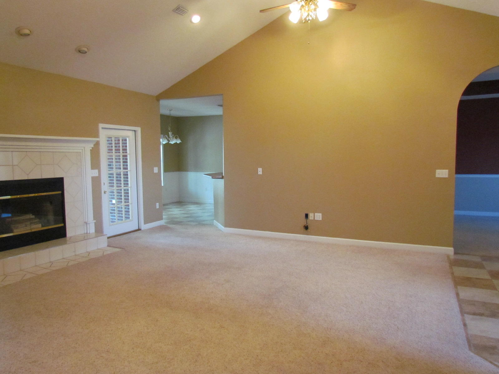 METES & BOUNDS - Residential Lease